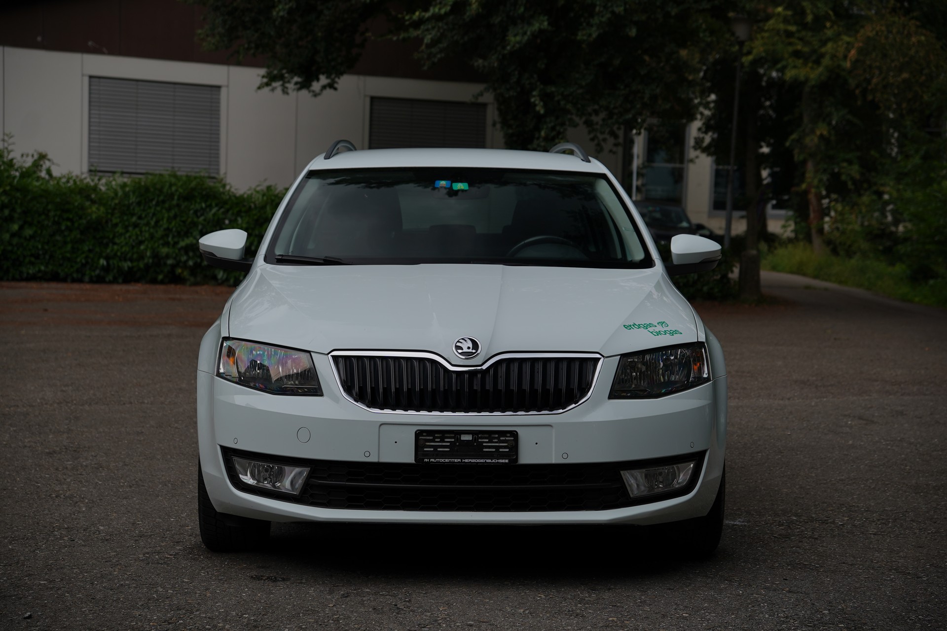 SKODA Octavia Combi 1.4 TSI G-tec Ambition CNG DSG-image-7