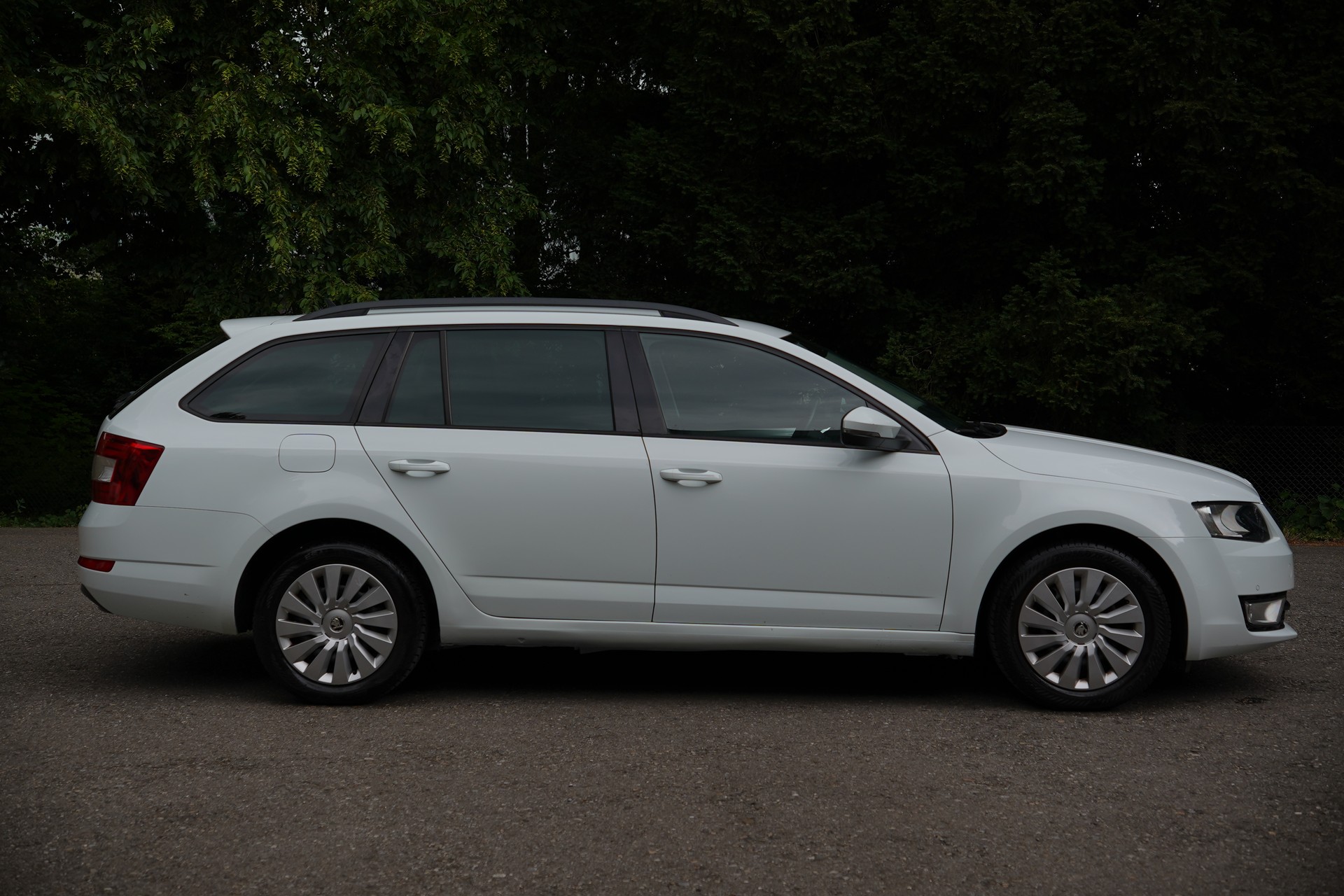 SKODA Octavia Combi 1.4 TSI G-tec Ambition CNG DSG-showroom-element-1
