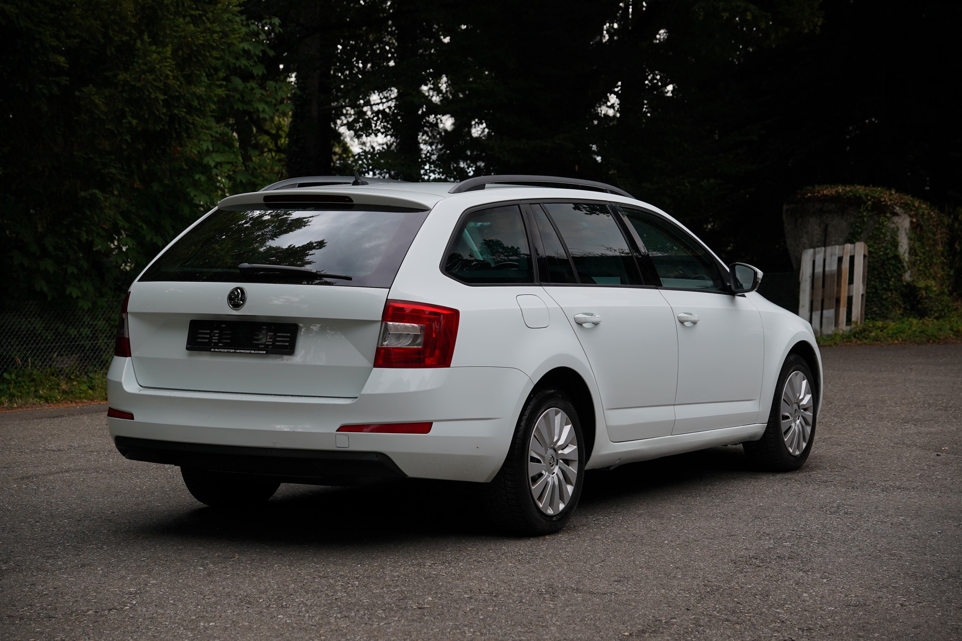 SKODA Octavia Combi 1.4 TSI G-tec Ambition CNG DSG-showroom-element-2