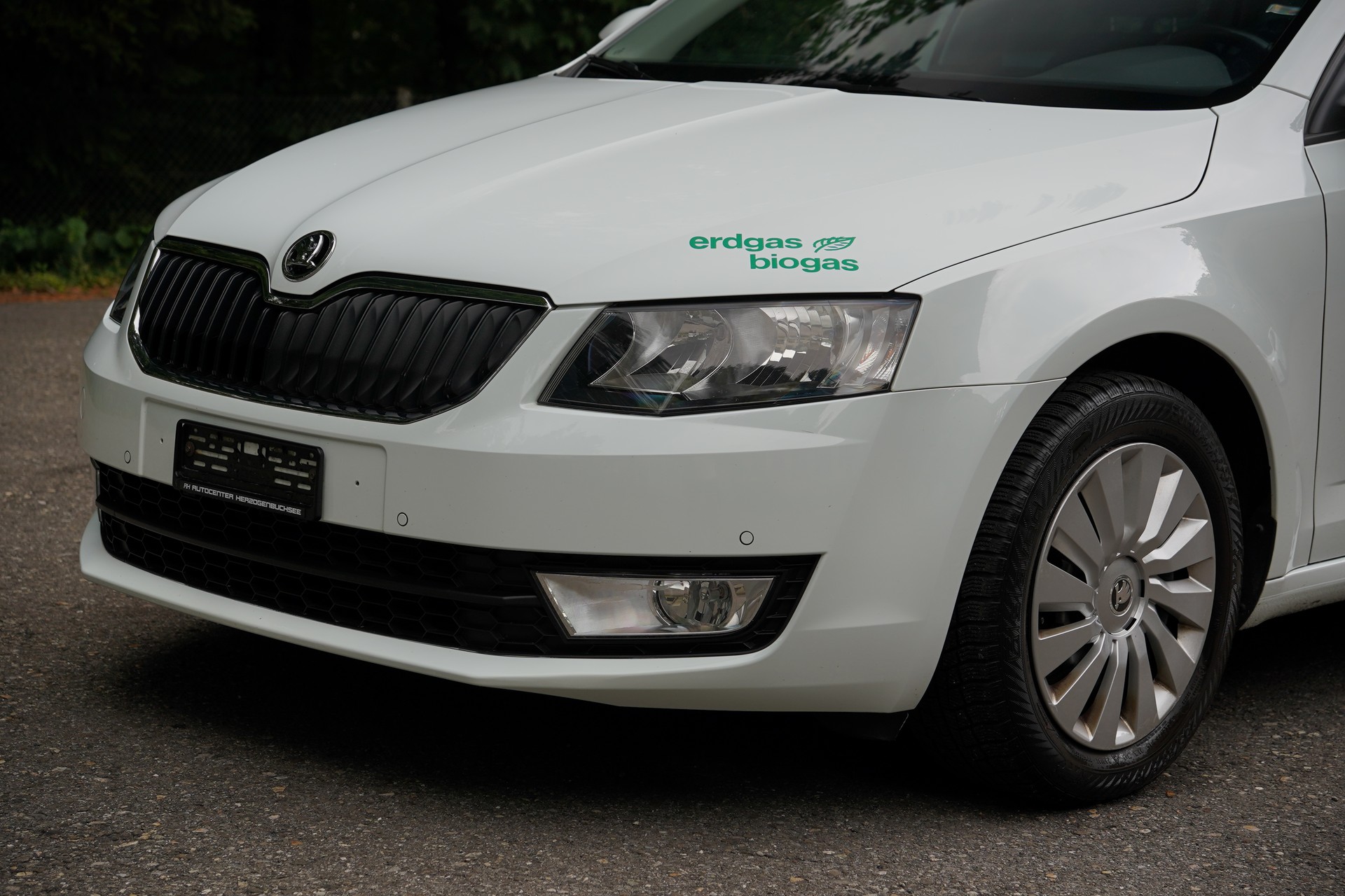 SKODA Octavia Combi 1.4 TSI G-tec Ambition CNG DSG-image-8