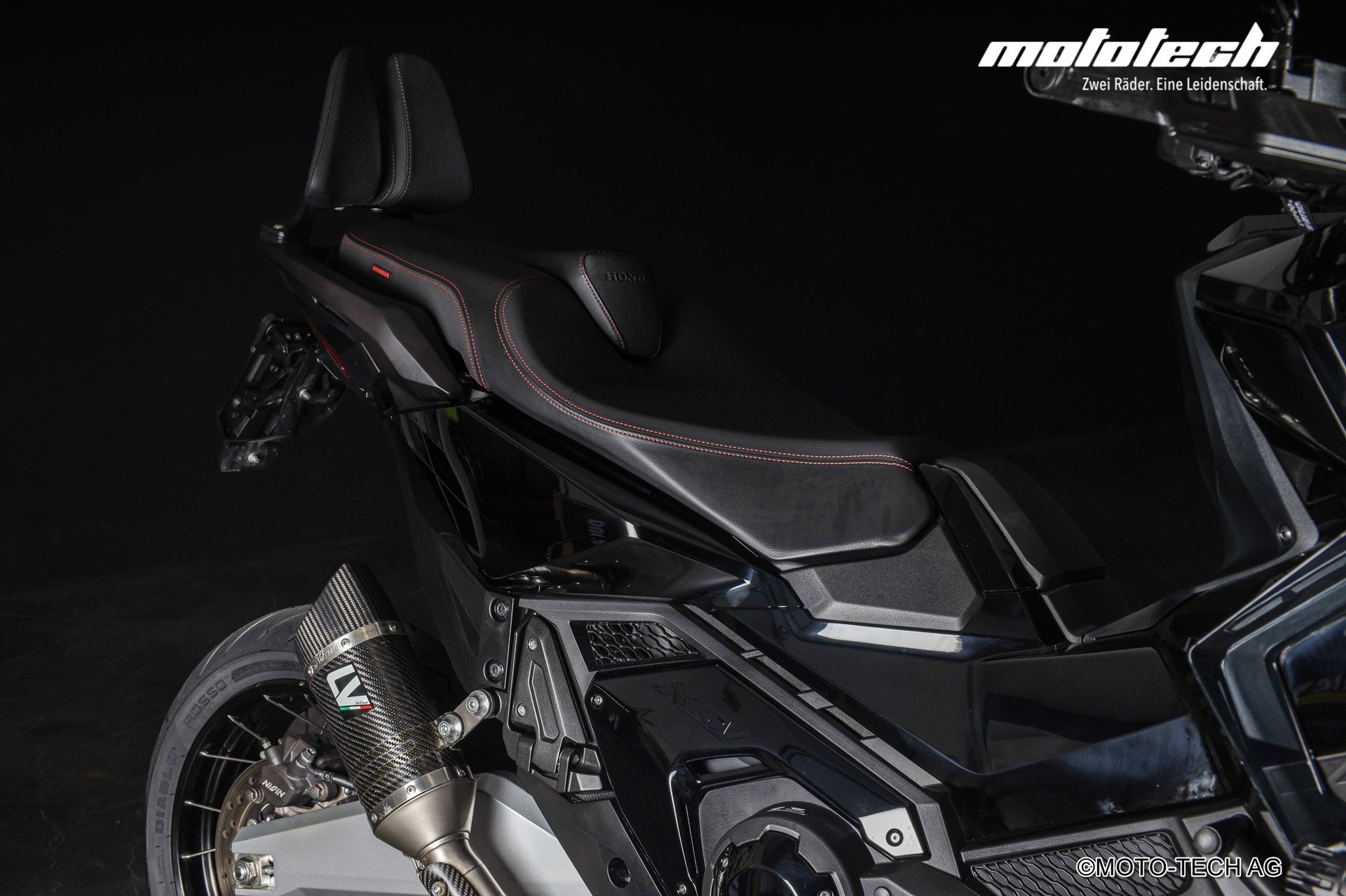 HONDA X-ADV 750 (35kW) LEO VINCE-image-7