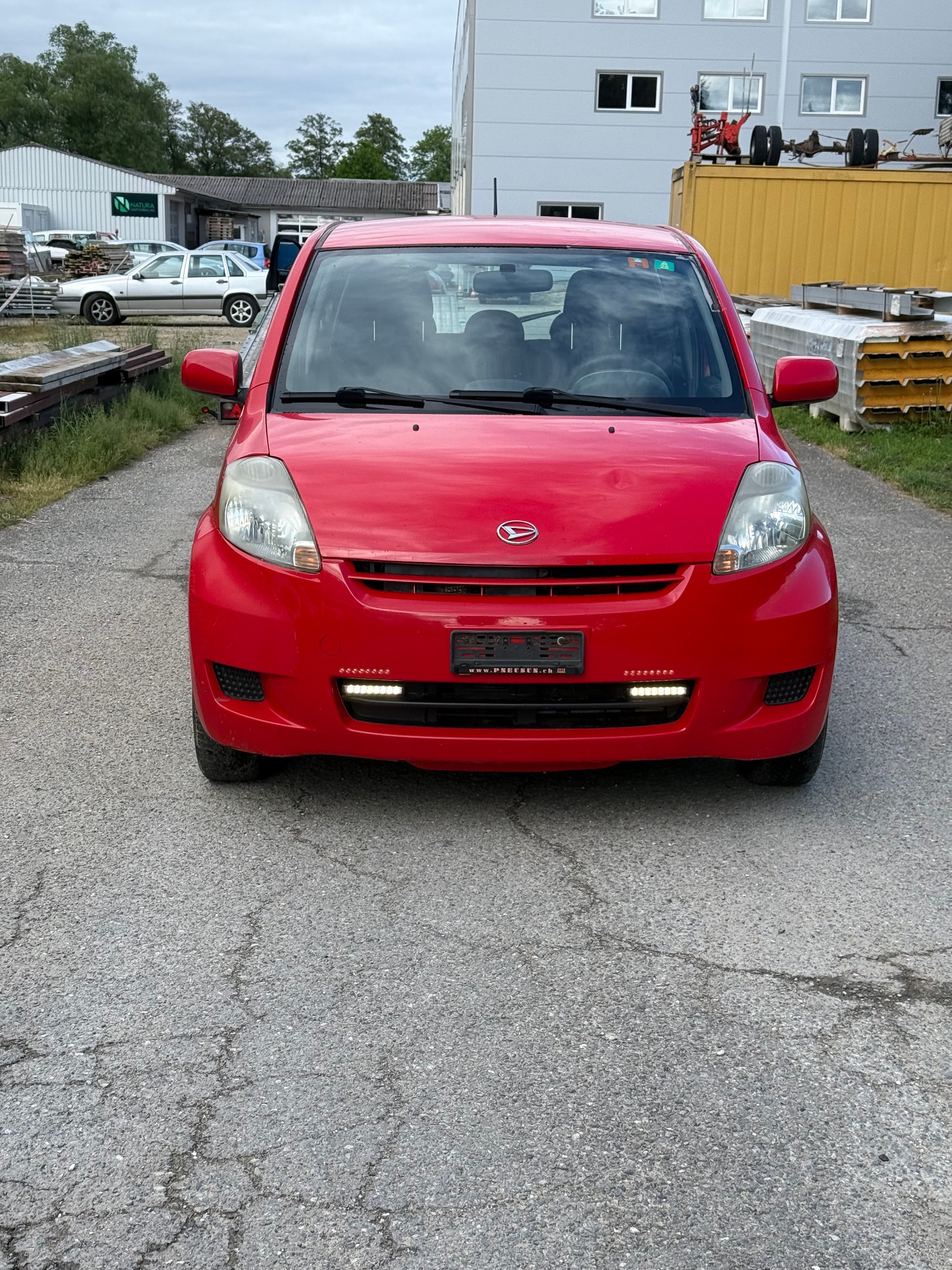 DAIHATSU Sirion 1.3 eco-4WD-image-2