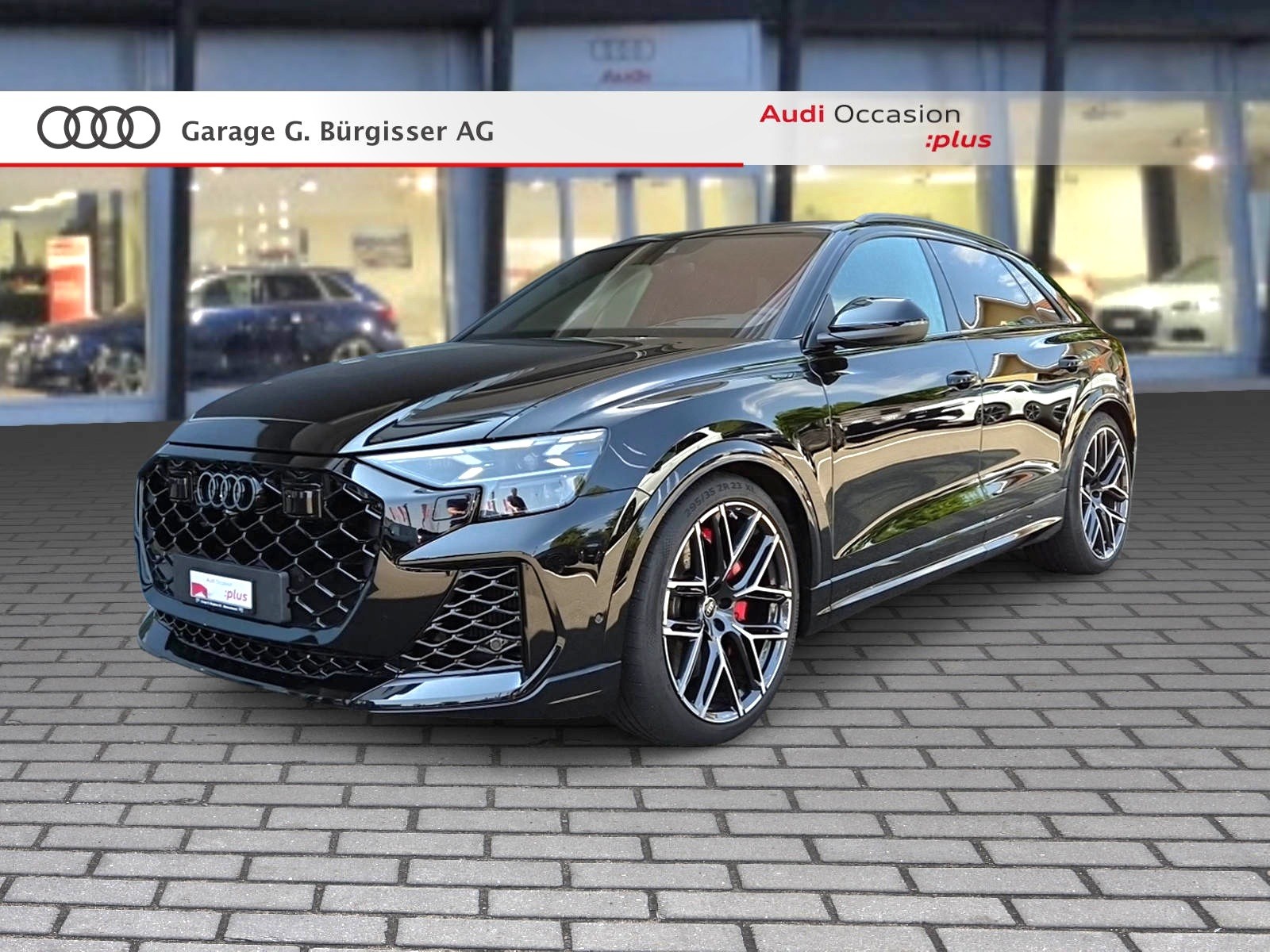 AUDI RSQ8 quattro Mythosschwarz Metallic