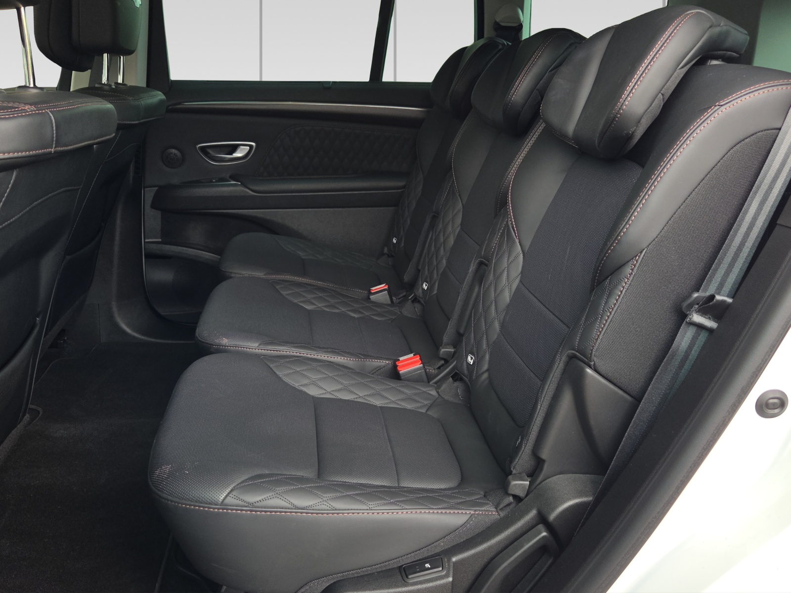 RENAULT Espace 1.8 TCe Initiale EDC-image-10