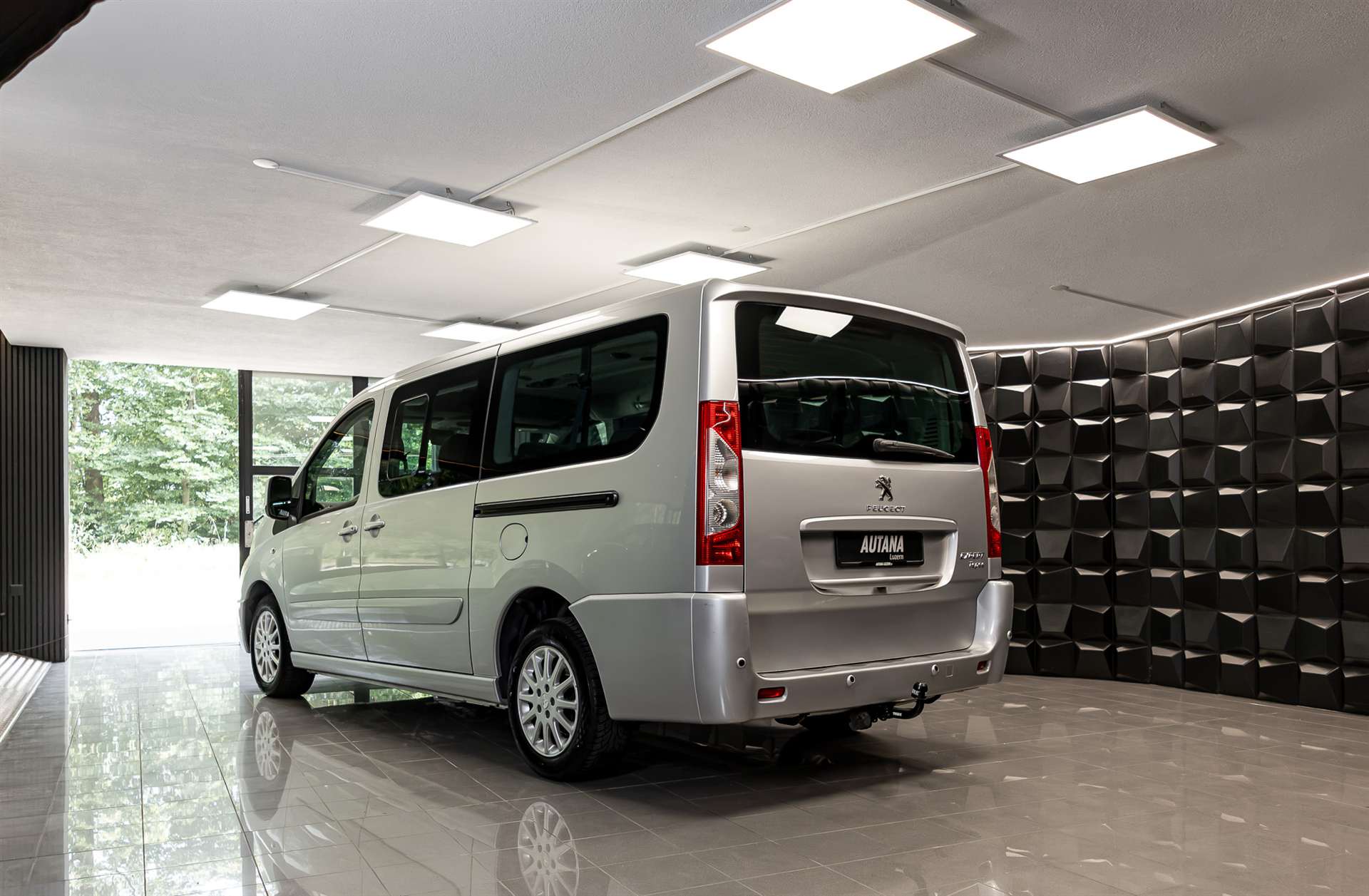 PEUGEOT Expert Tepee 2.0 HDi A Allure L2-showroom-element-2