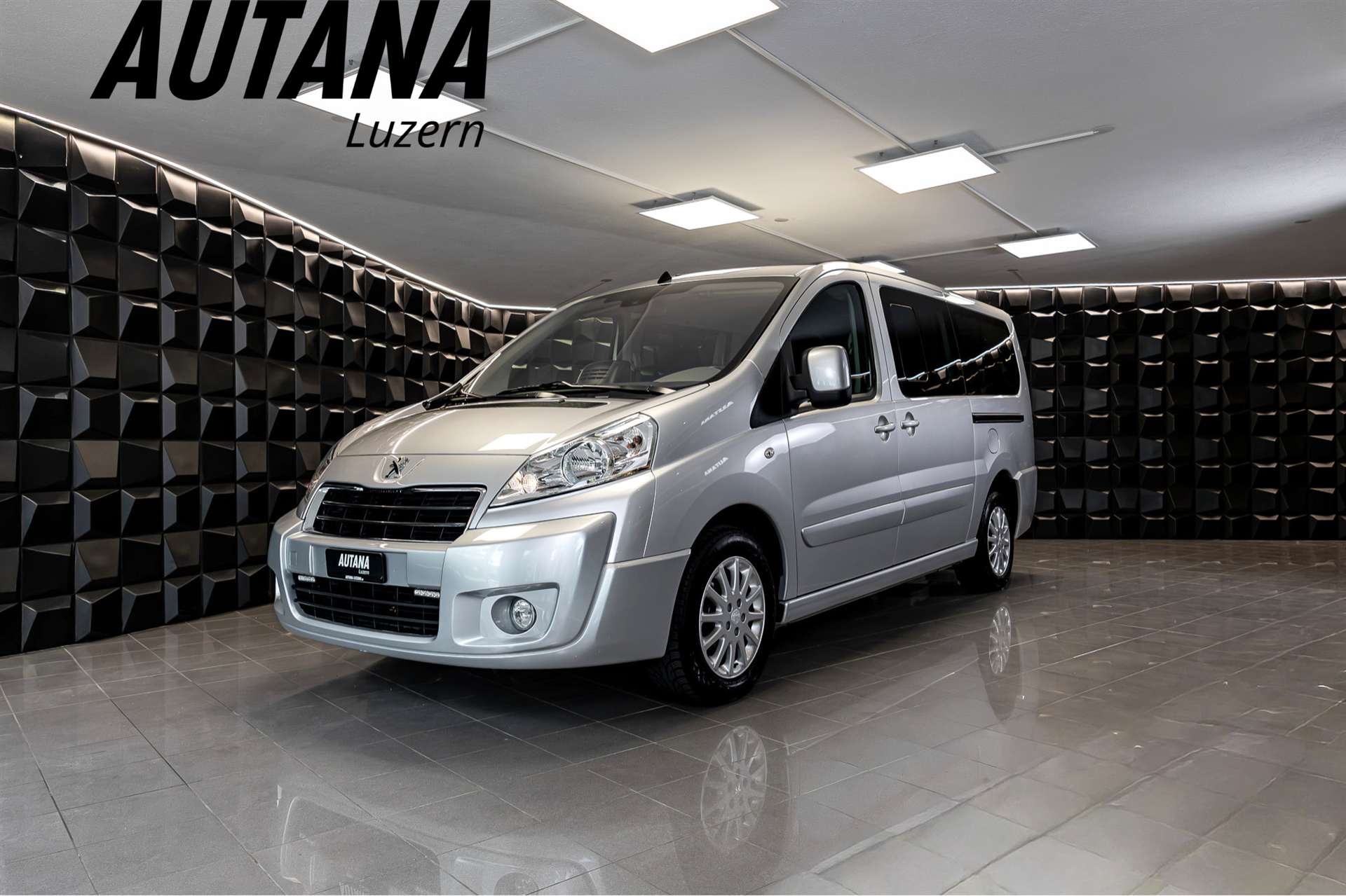 PEUGEOT Expert Tepee 2.0 HDi A Allure L2