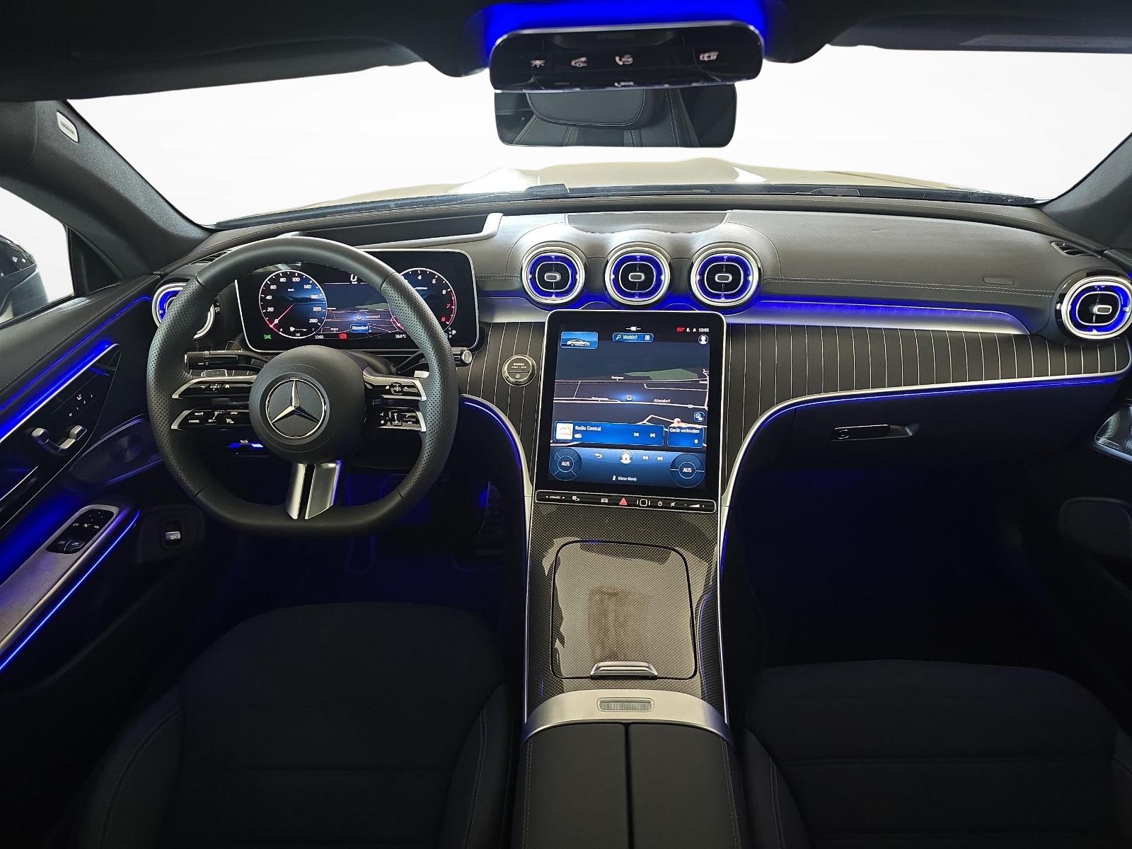 MERCEDES-BENZ CLE 200 4MATIC Coupé AMG Line-image-8