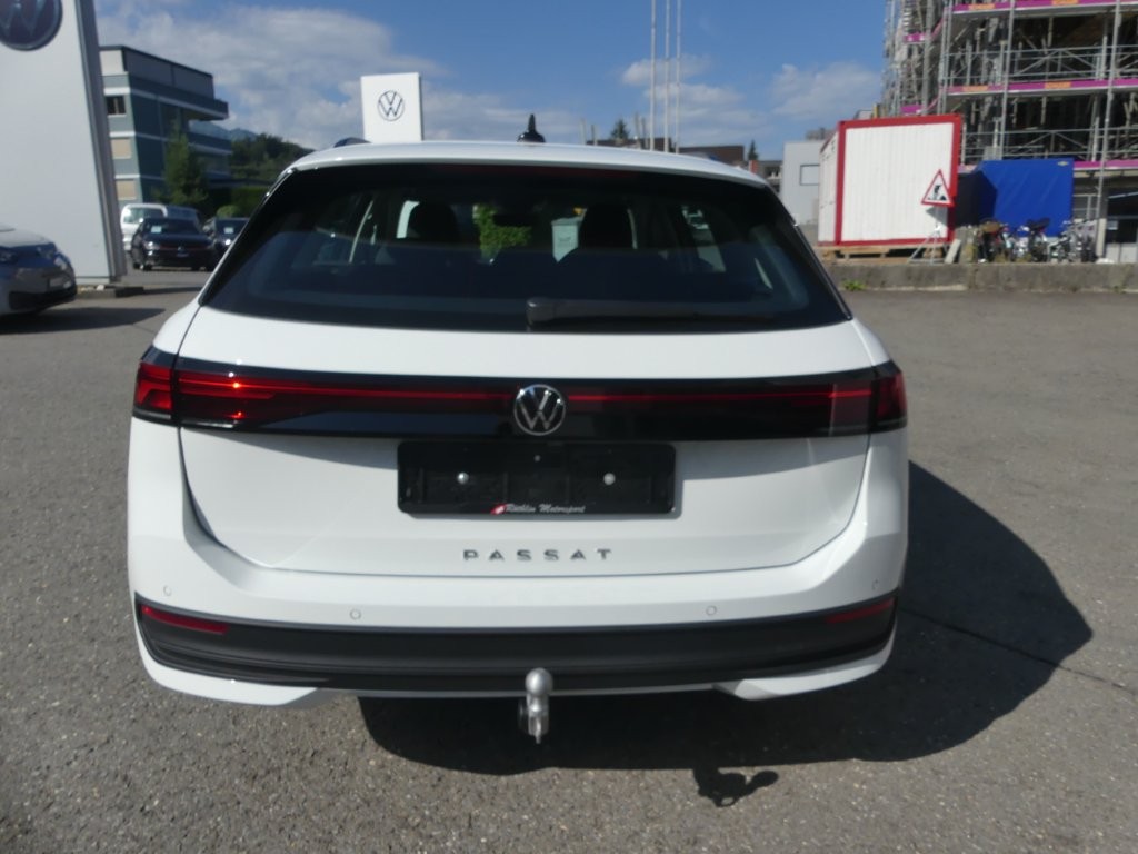 VW Passat Variant 2.0 TDI evo Basis DSG-showroom-element-2