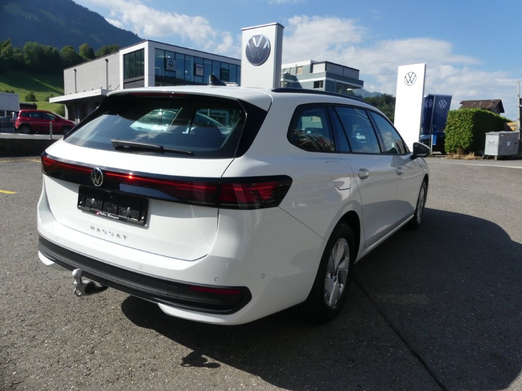 VW Passat Variant 2.0 TDI evo Basis DSG-showroom-element-3