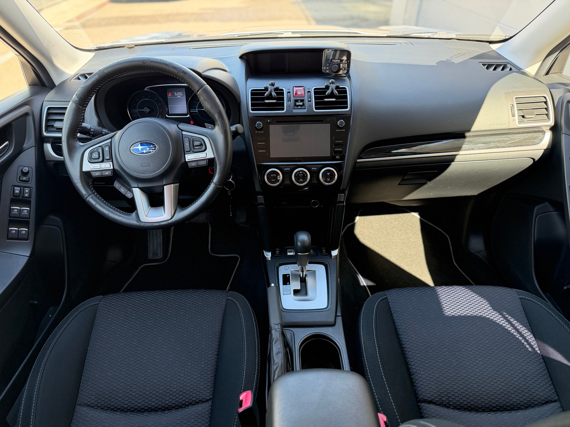 SUBARU Forester 2.0i Swiss Lineartronic-image-13