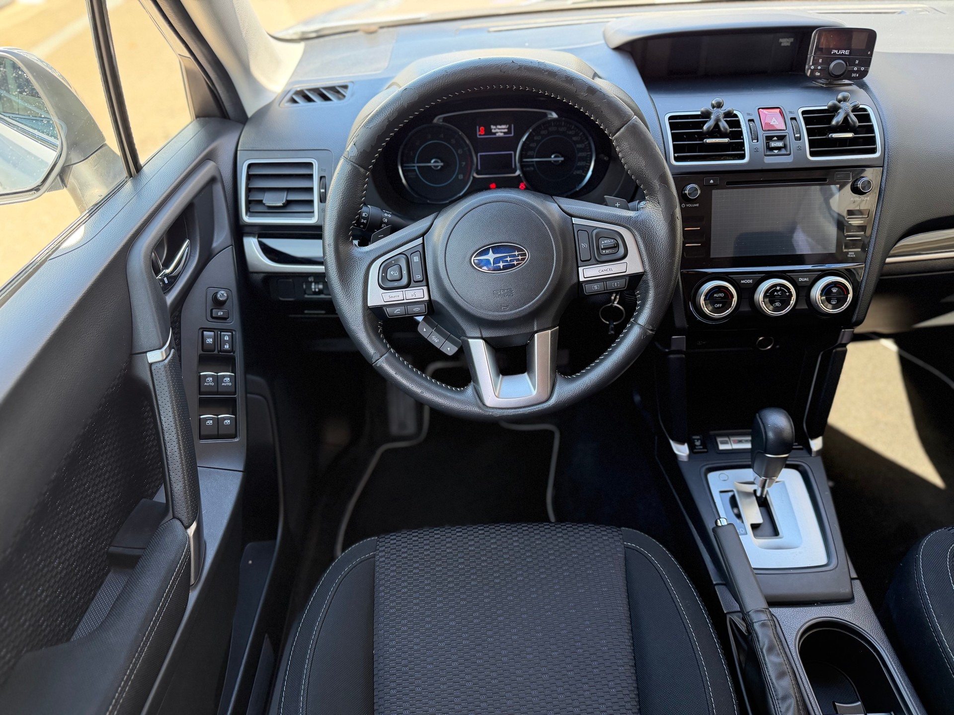 SUBARU Forester 2.0i Swiss Lineartronic-image-14