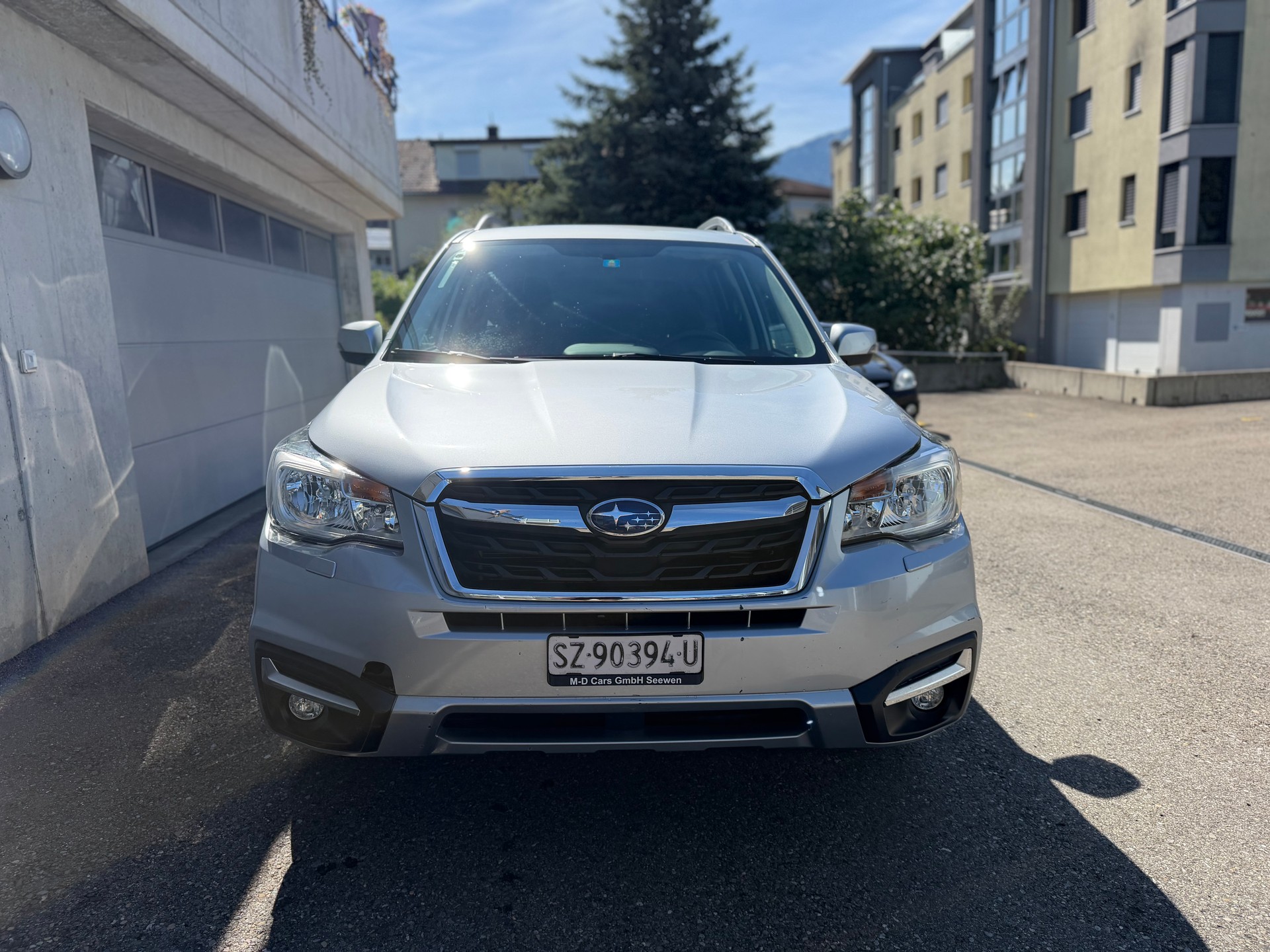 SUBARU Forester 2.0i Swiss Lineartronic-showroom-element-1