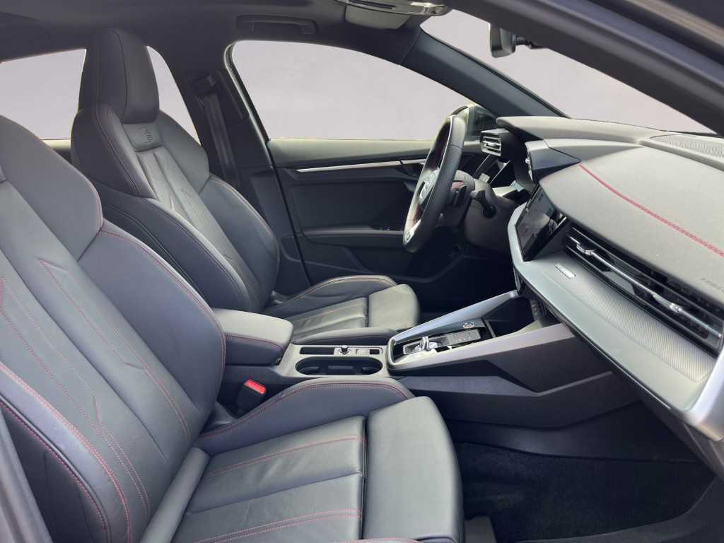 AUDI A3 Sportback 35 TFSI S line Attraction S-tronic-image-16