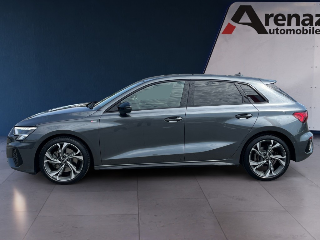 AUDI A3 Sportback 35 TFSI S line Attraction S-tronic-showroom-element-1