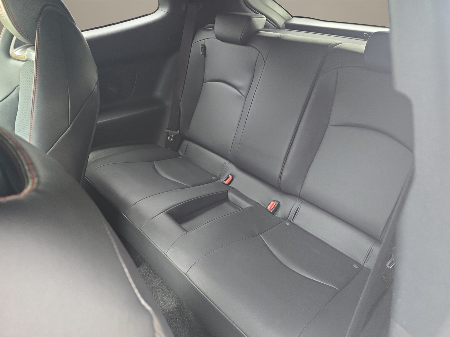 TOYOTA GR Yaris 1.6 Turbo Sport 4x4-image-9