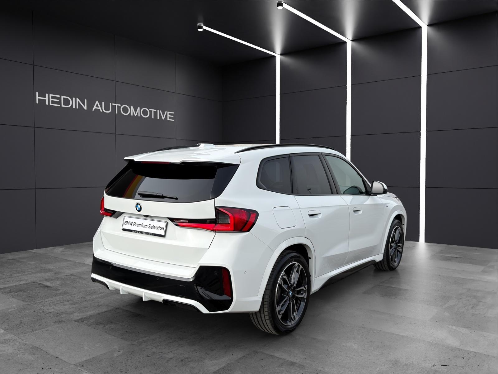 BMW X1 20d xDrive paddles-image-15