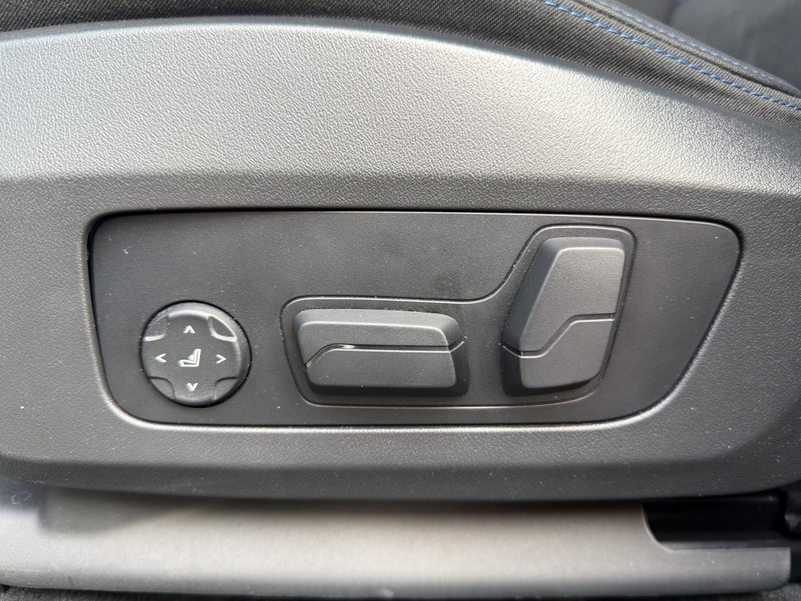 BMW X1 20d xDrive paddles-image-14
