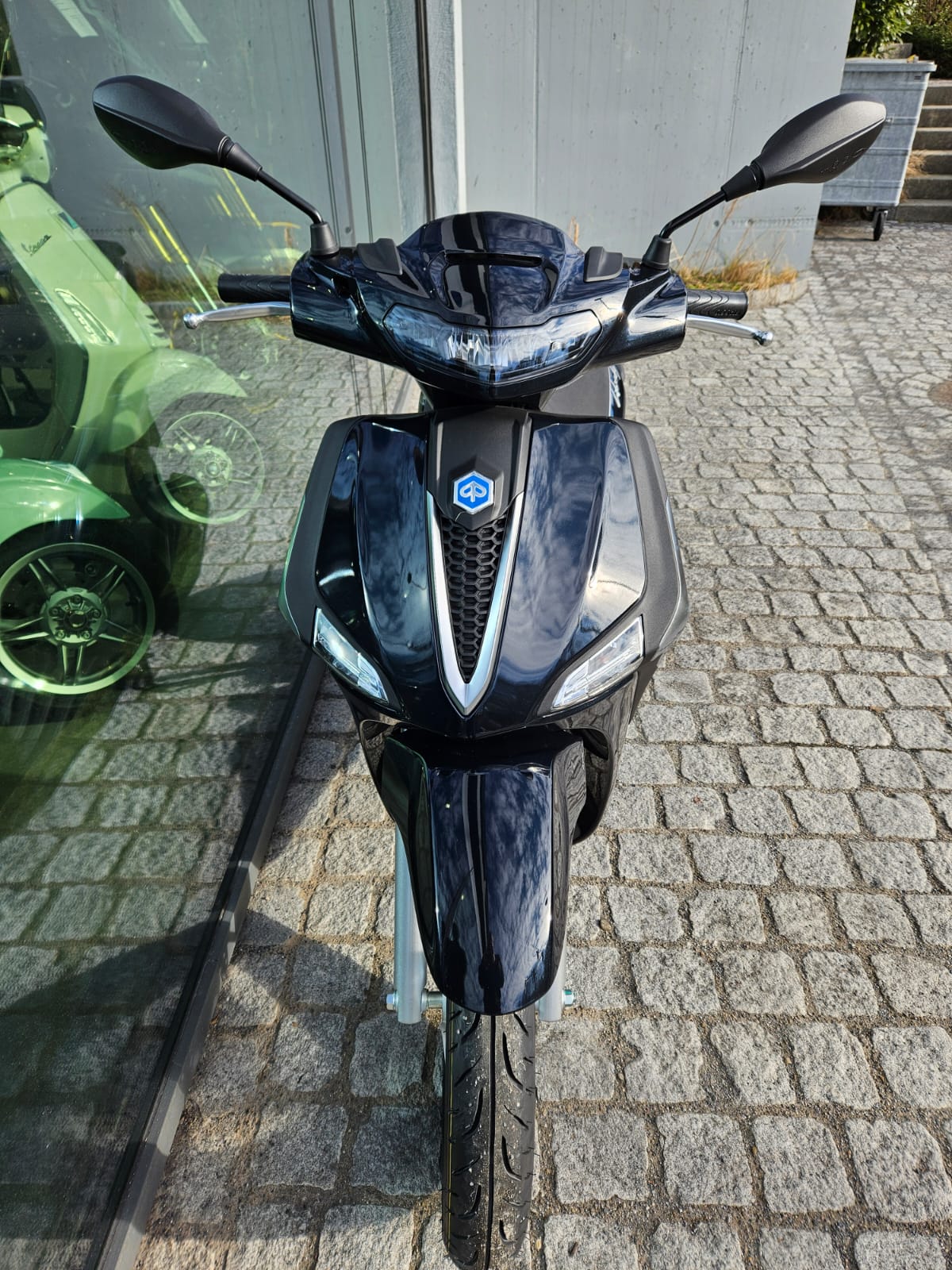 PIAGGIO Liberty 125 E5+-image-3