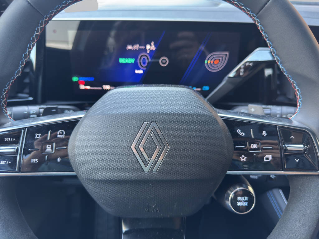 RENAULT Espace 1.2 E-Tech esprit Alpine-image-9