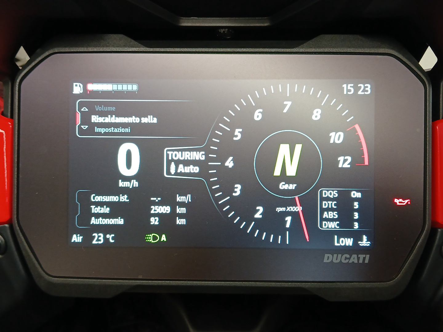 DUCATI Multistrada V4 S Travel & Radar-showroom-element-2