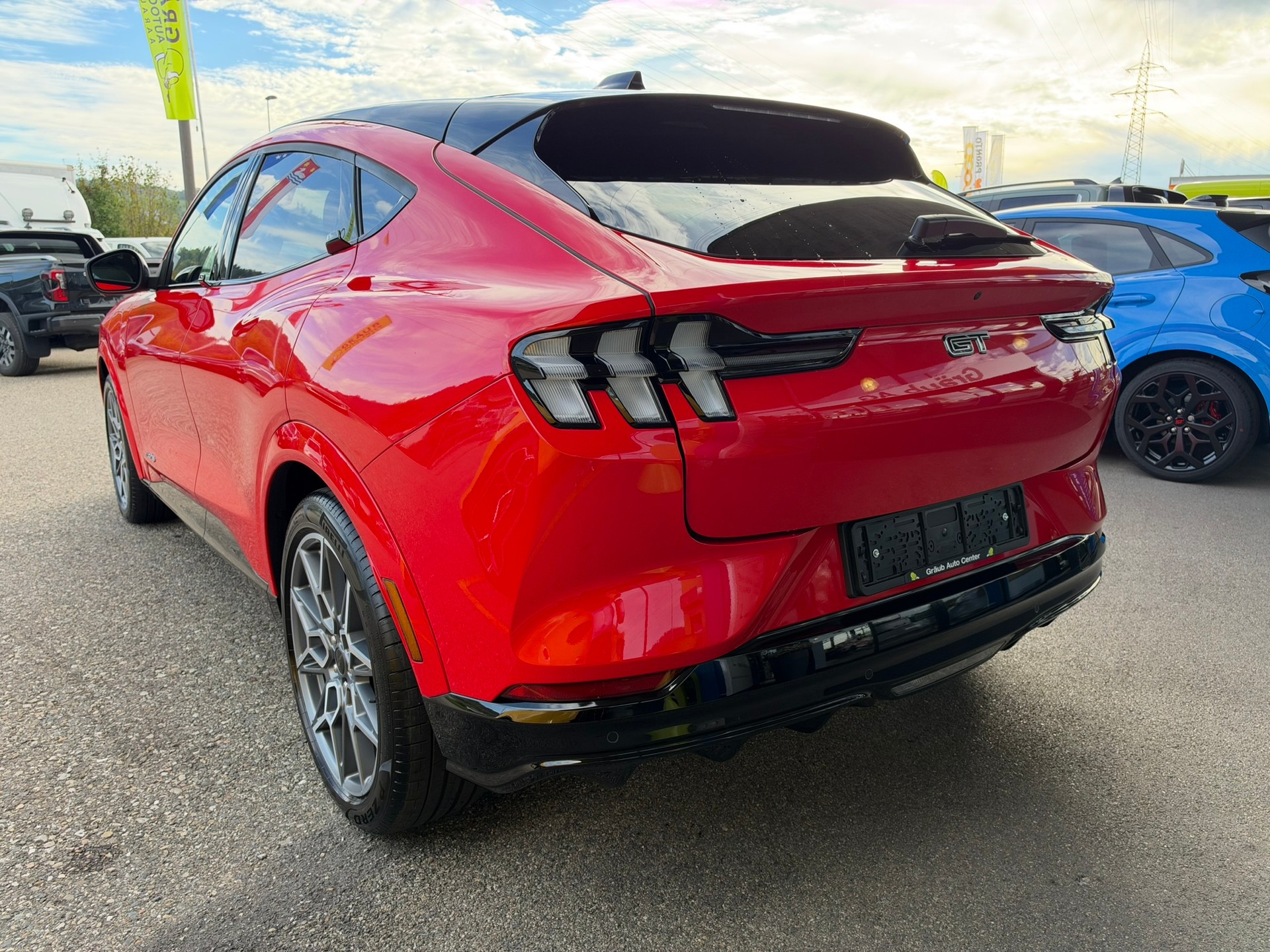 FORD Mustang MACH-E GT AWD 91 kWh-image-4