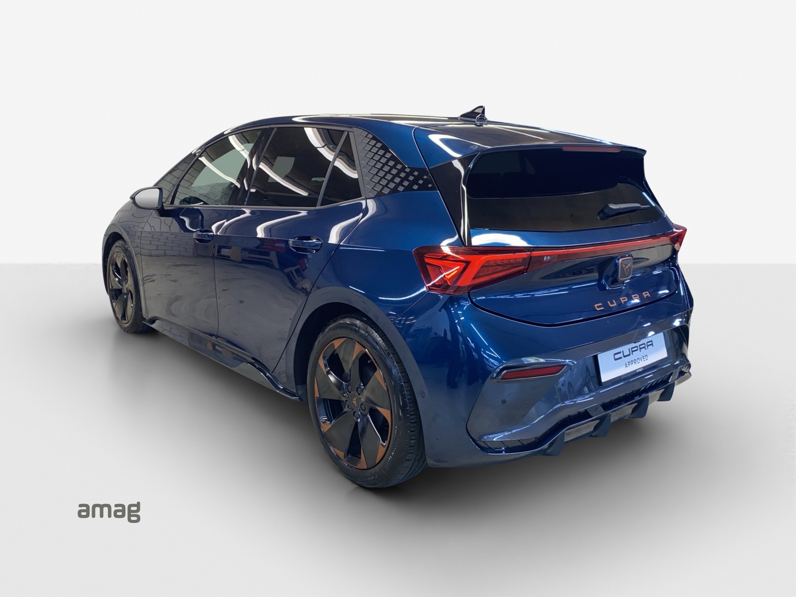 CUPRA Born 58 kWh e-Boost-showroom-element-2