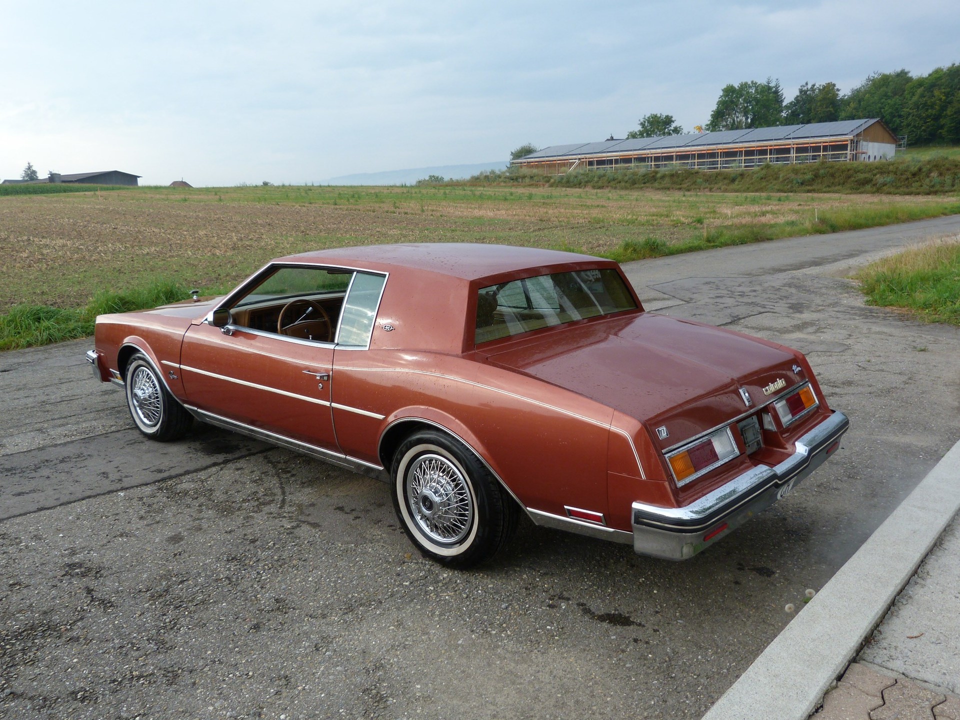 BUICK RIVIERA-image-4