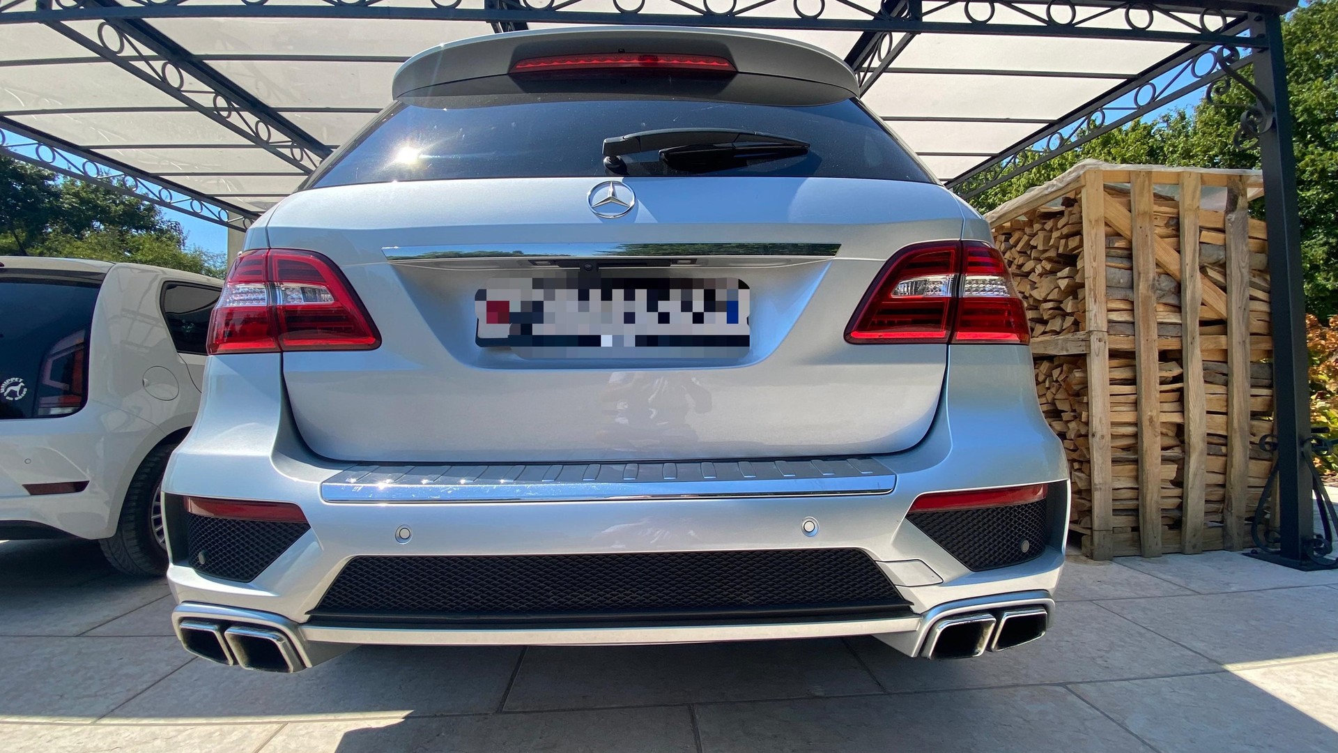 MERCEDES-BENZ ML 63 AMG Executive 4Matic Speedshift-image-4