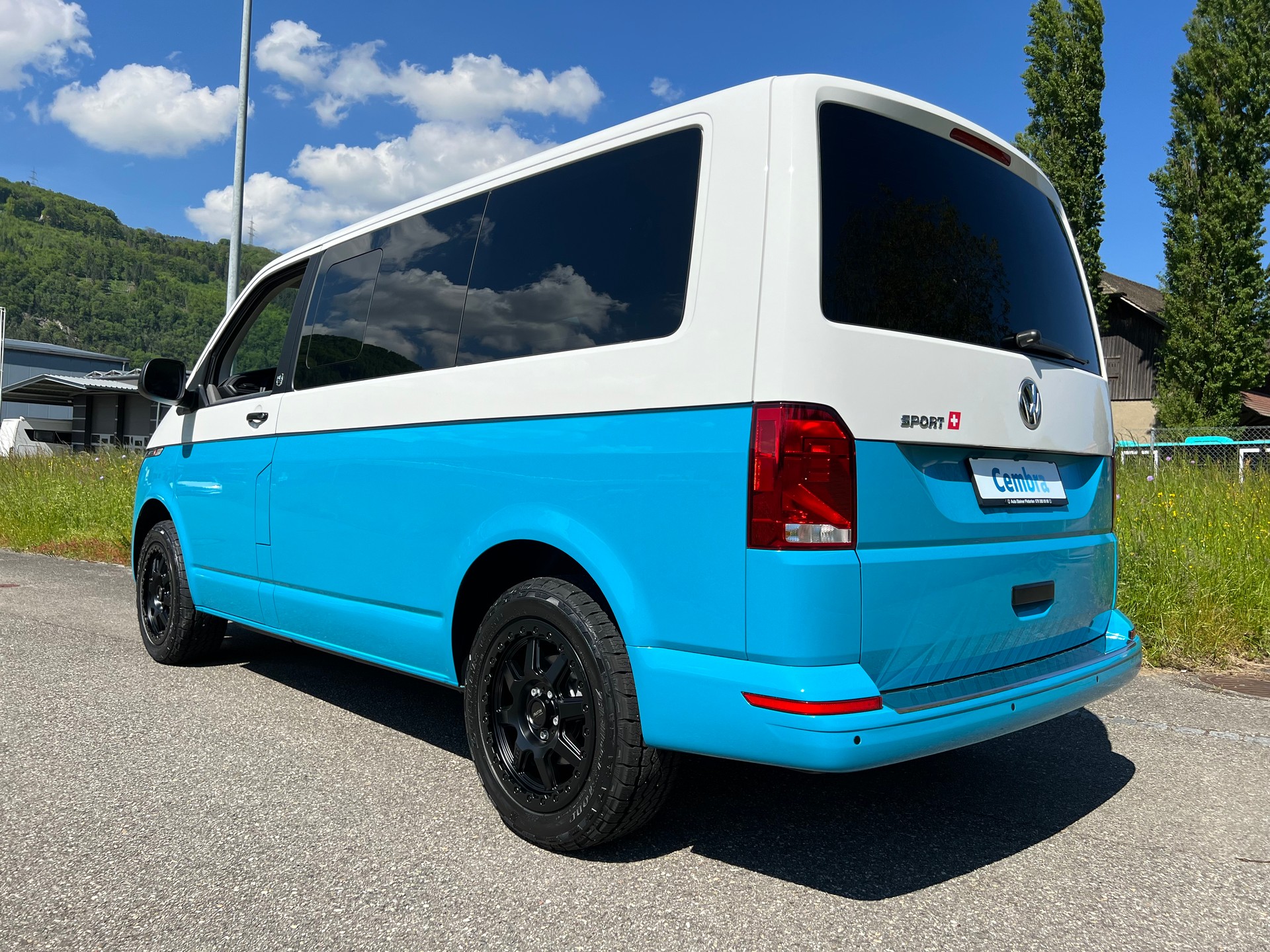 VW VW T6.1 "BULLI BUS" BI COLOR .AUTOMAT. 9 PLÄTZER. 18" ALU NEU. CH WAGEN. TOP GEPFLEGT. MIT GARANTIE. LEASING 450.--image-7