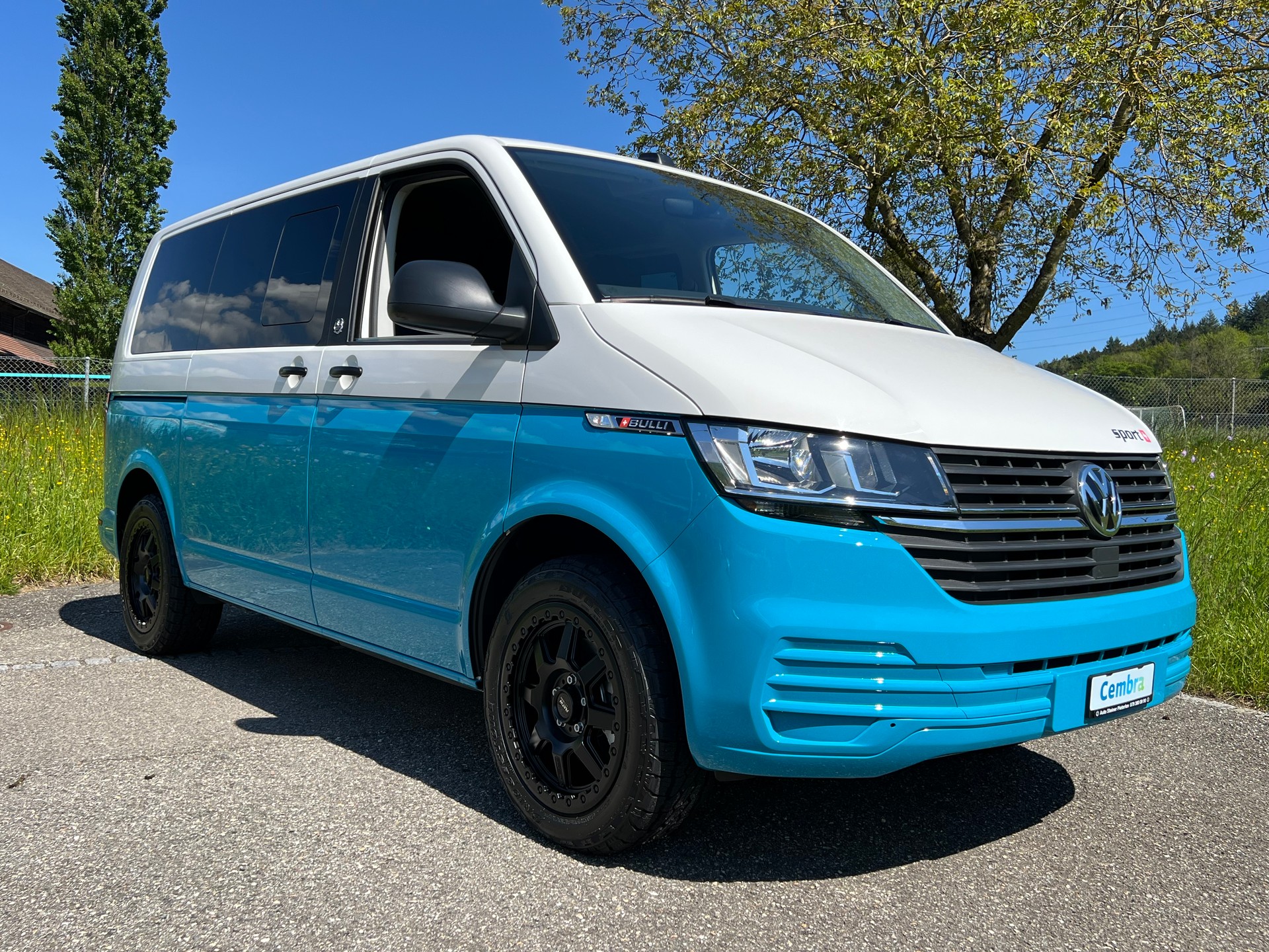VW VW T6.1 "BULLI BUS" BI COLOR .AUTOMAT. 9 PLÄTZER. 18" ALU NEU. CH WAGEN. TOP GEPFLEGT. MIT GARANTIE. LEASING 450.--image-6