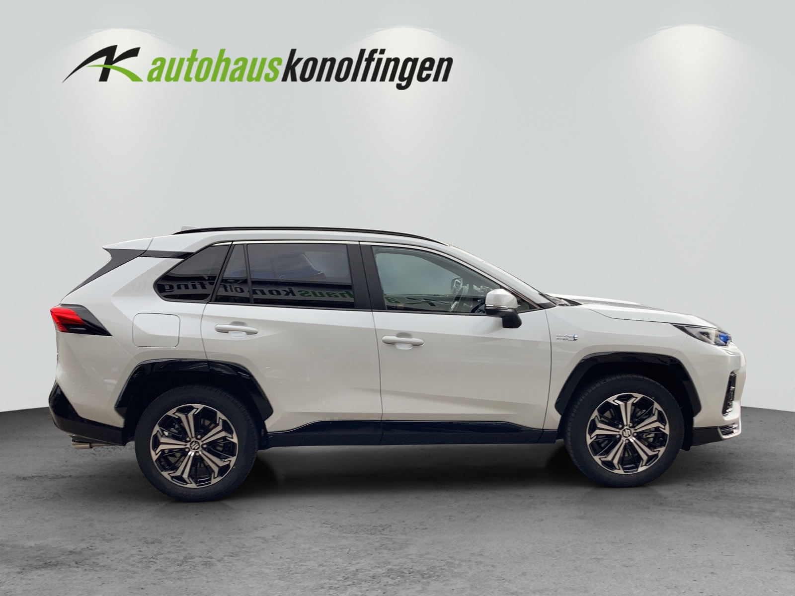 SUZUKI Across 2.5 PHEV Compact Top 4x4-image-4