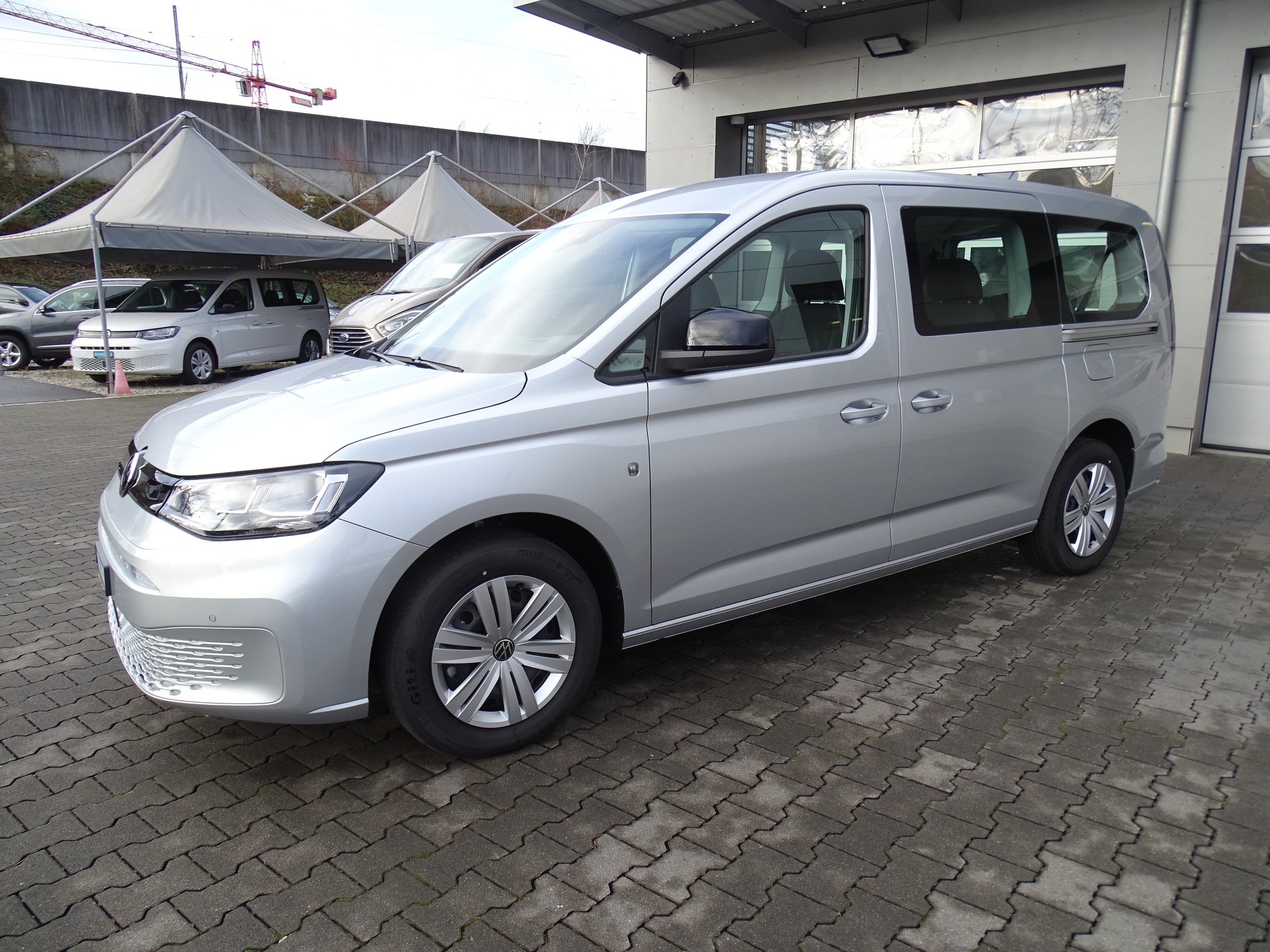VW Caddy Maxi 1.5 TSI DSG-image-18