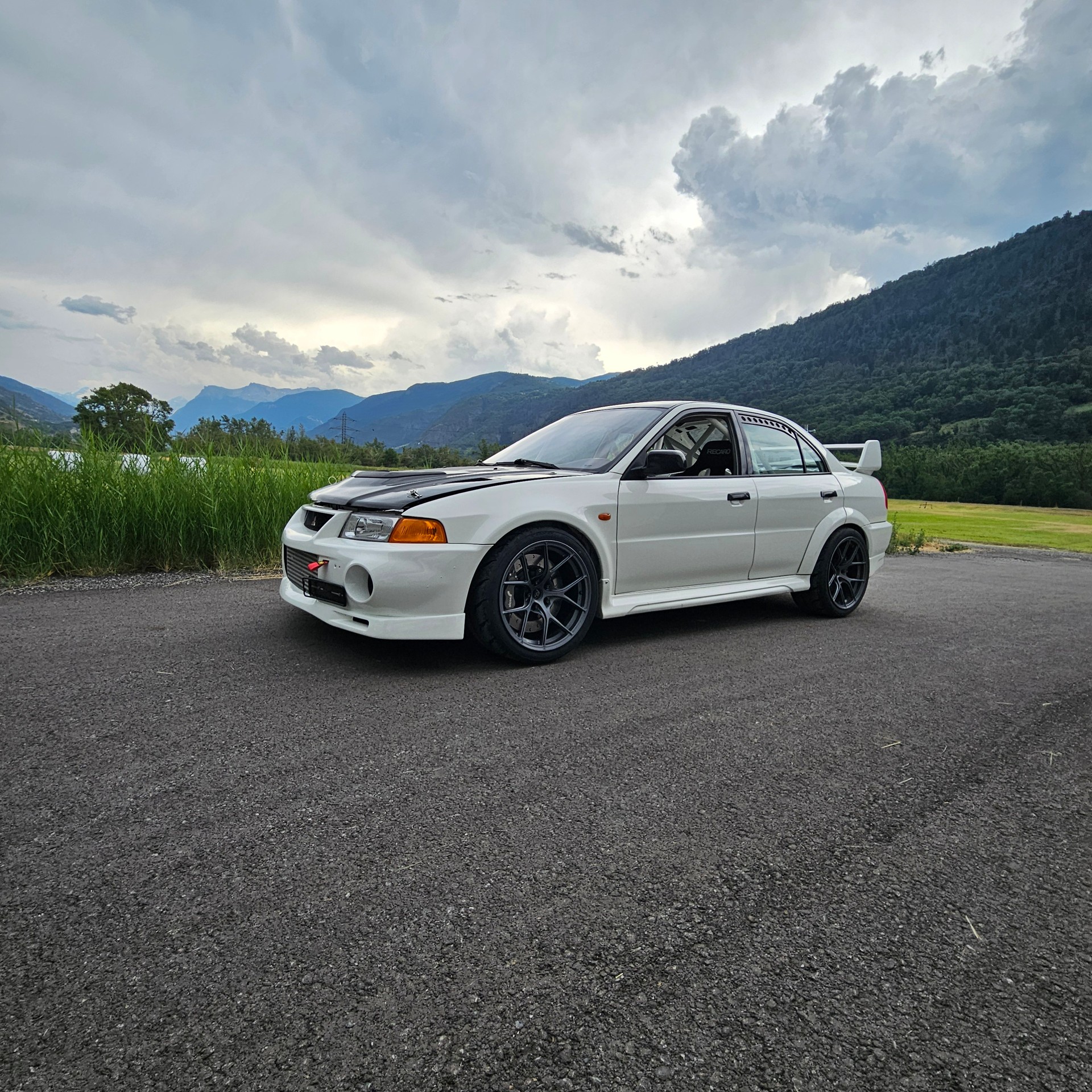 MITSUBISHI EVO VI RS-image-4