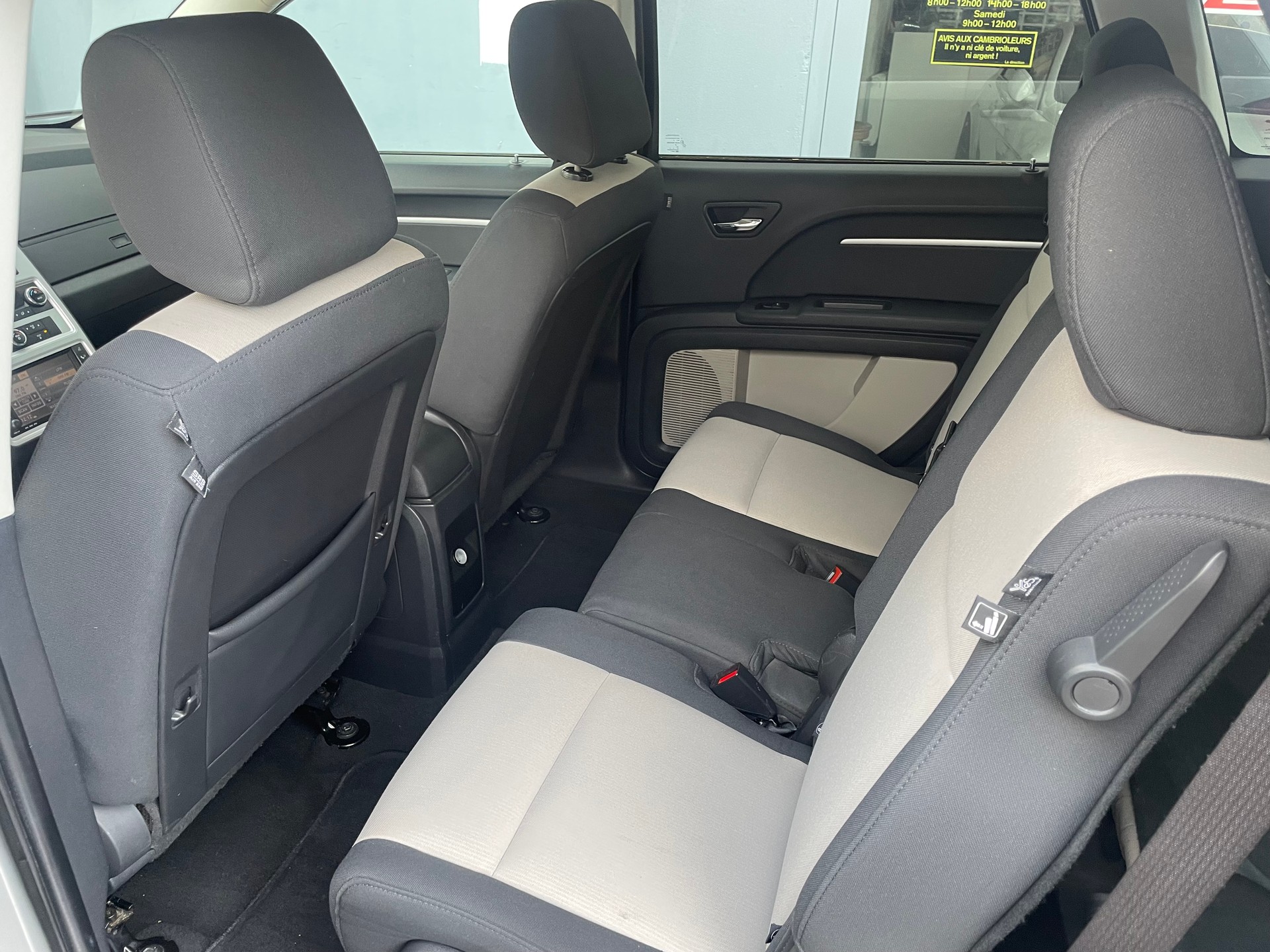DODGE Journey 2.7 V6 E85 SXT Automatic-image-7