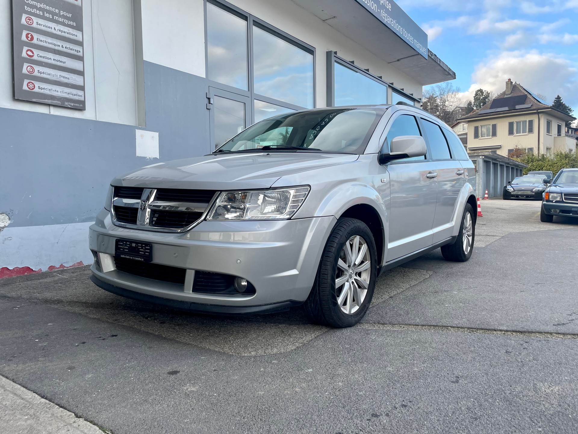 DODGE Journey 2.7 V6 E85 SXT Automatic-showroom-element-2