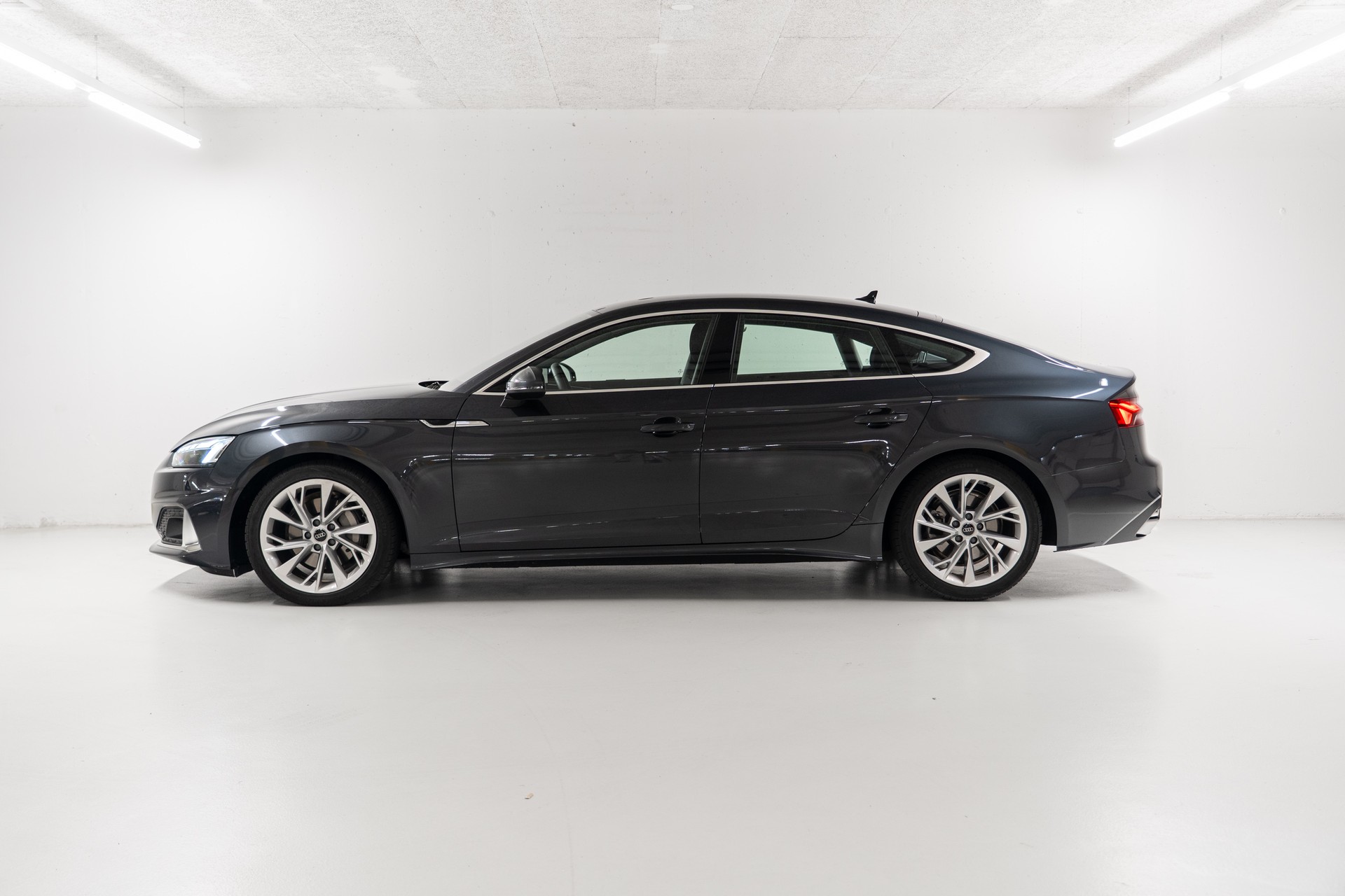 AUDI A5 Sportback 40 TFSI S-tronic-image-3