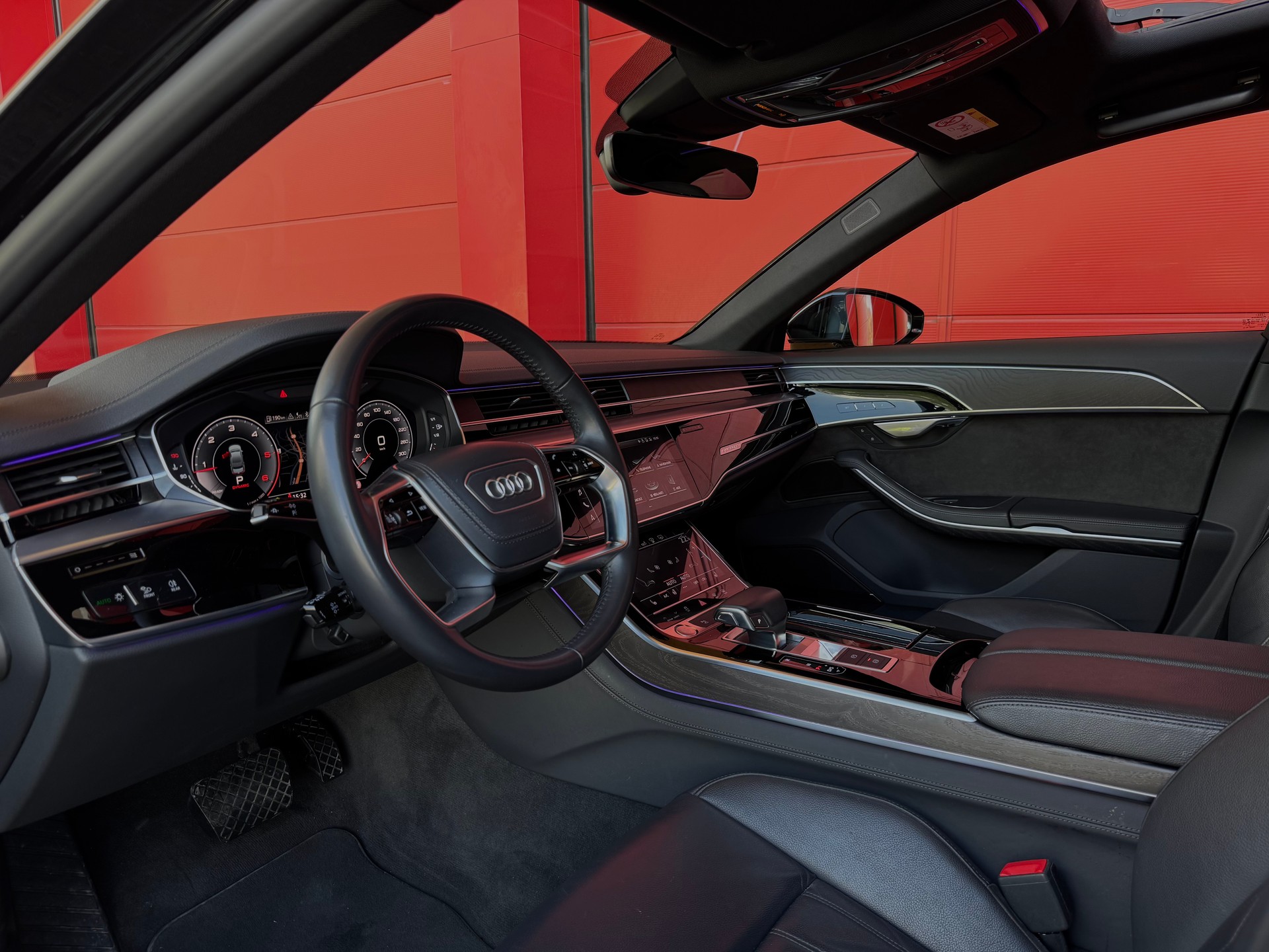 AUDI A8 50 TDI quattro tiptronic-image-7