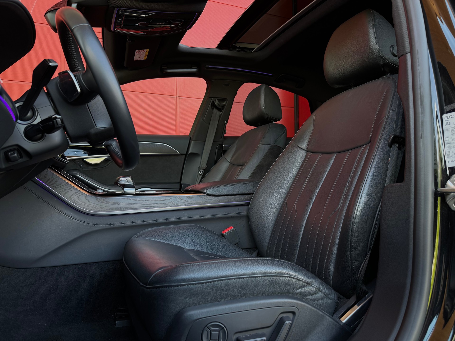 AUDI A8 50 TDI quattro tiptronic-image-11