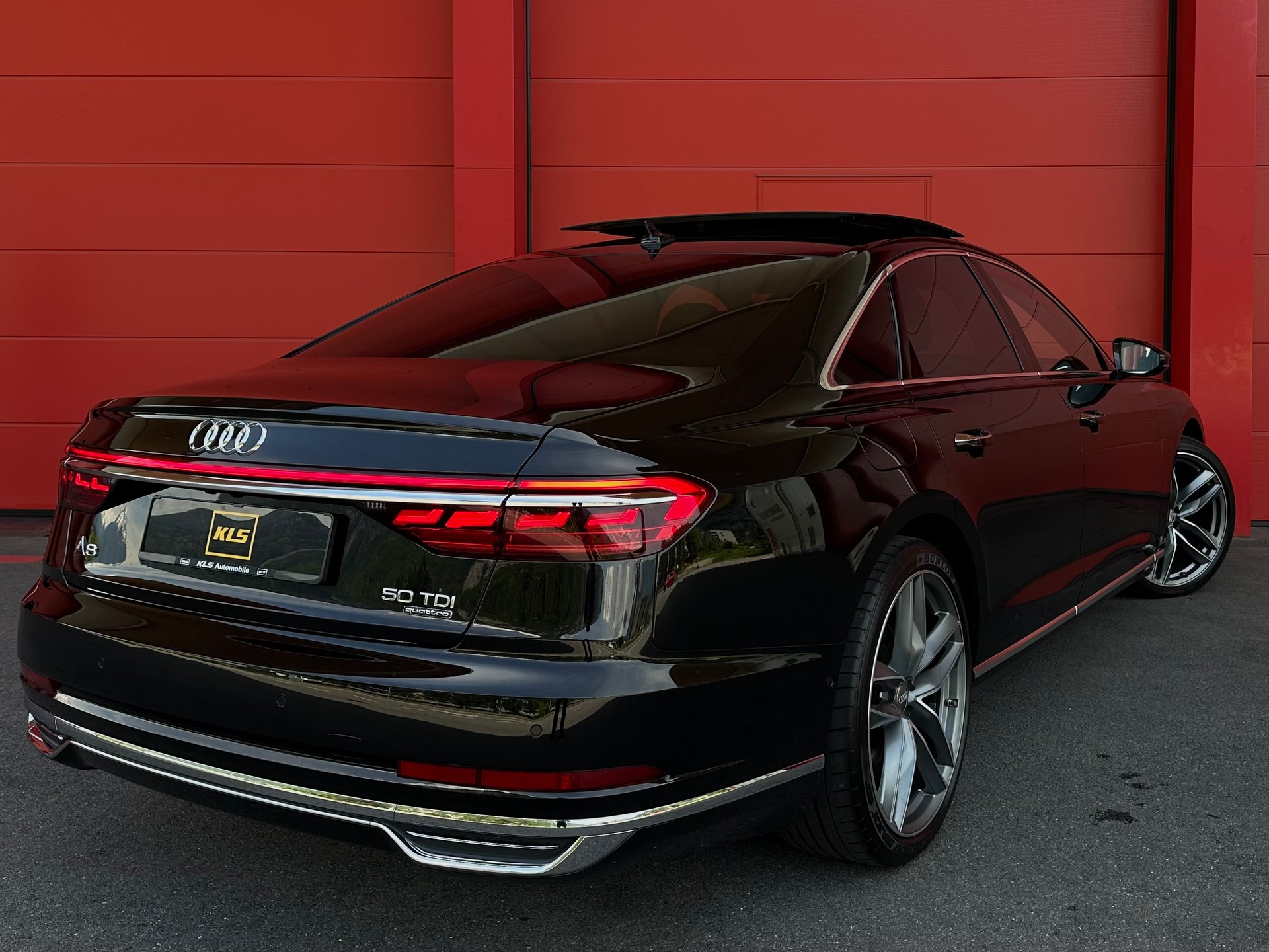AUDI A8 50 TDI quattro tiptronic-image-3