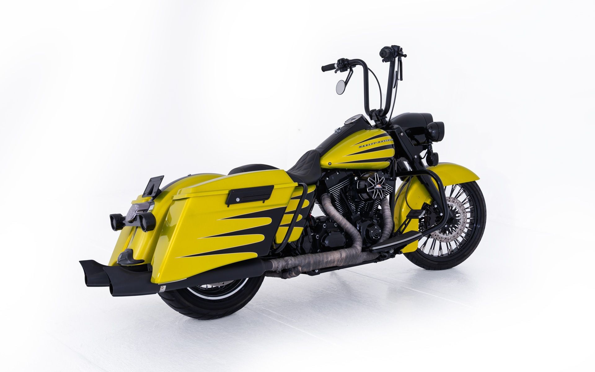 HARLEY-DAVIDSON FLHRC Road King Classic 103 ABS-image-2