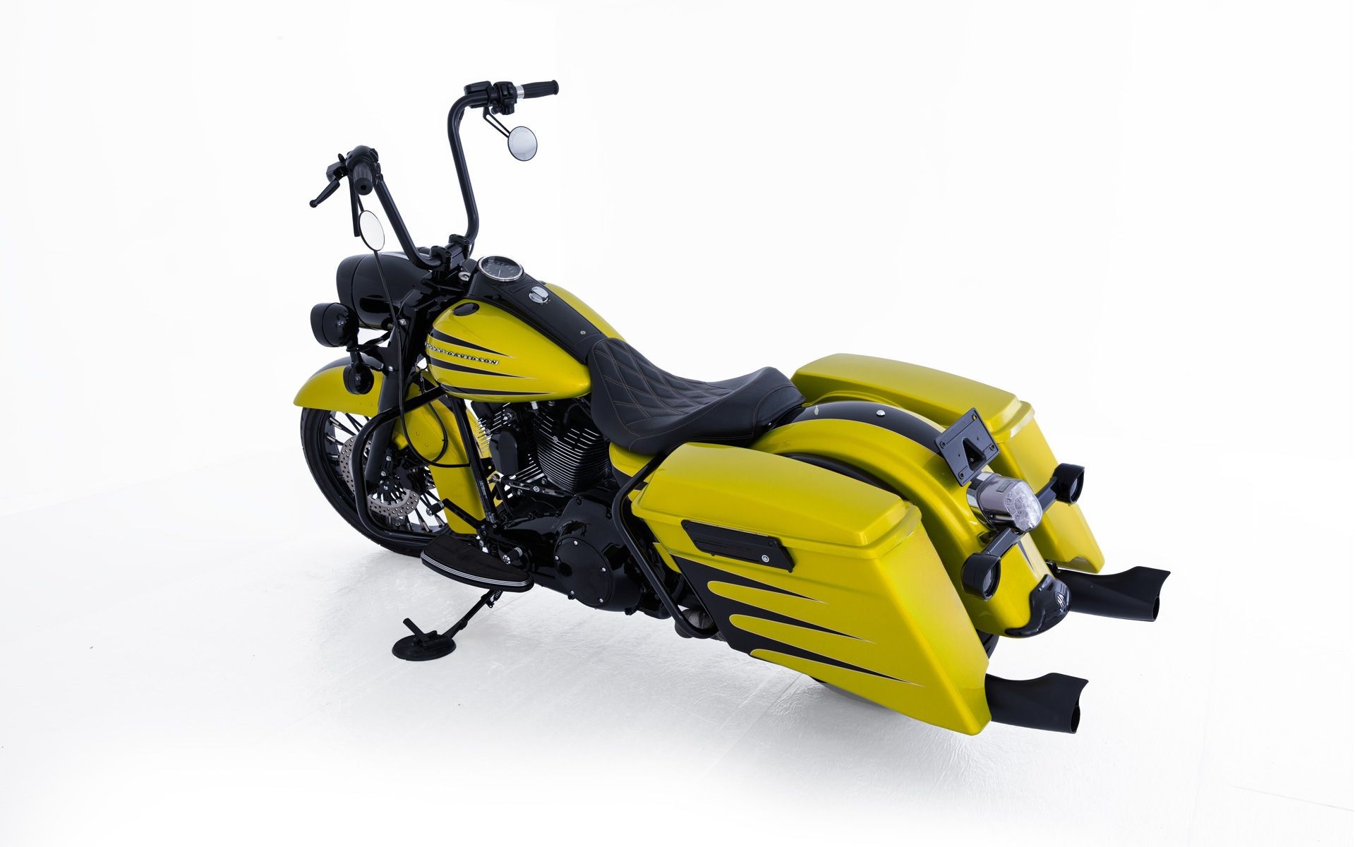 HARLEY-DAVIDSON FLHRC Road King Classic 103 ABS-image-4