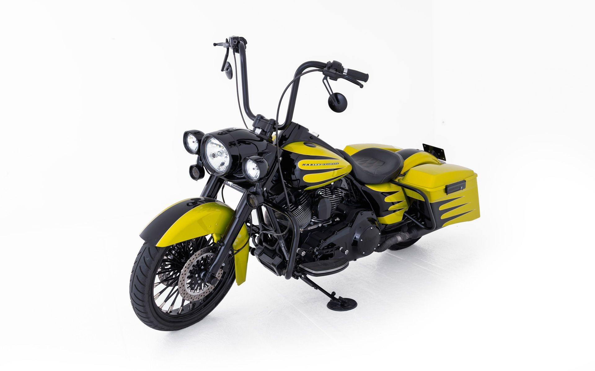 HARLEY-DAVIDSON FLHRC Road King Classic 103 ABS-image-5