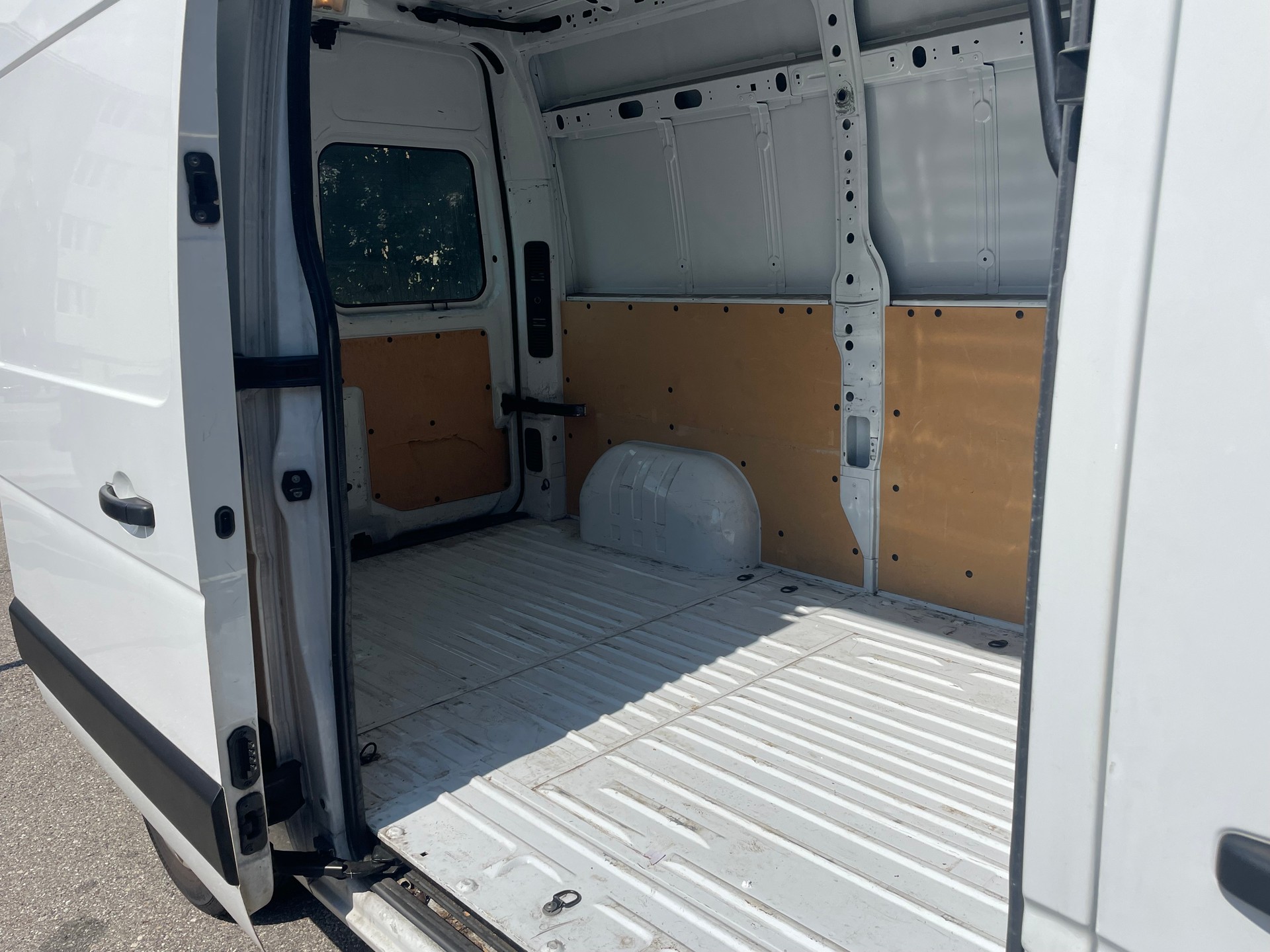NISSAN NV400 F35.15 L2H2 FWD Comfort-image-10