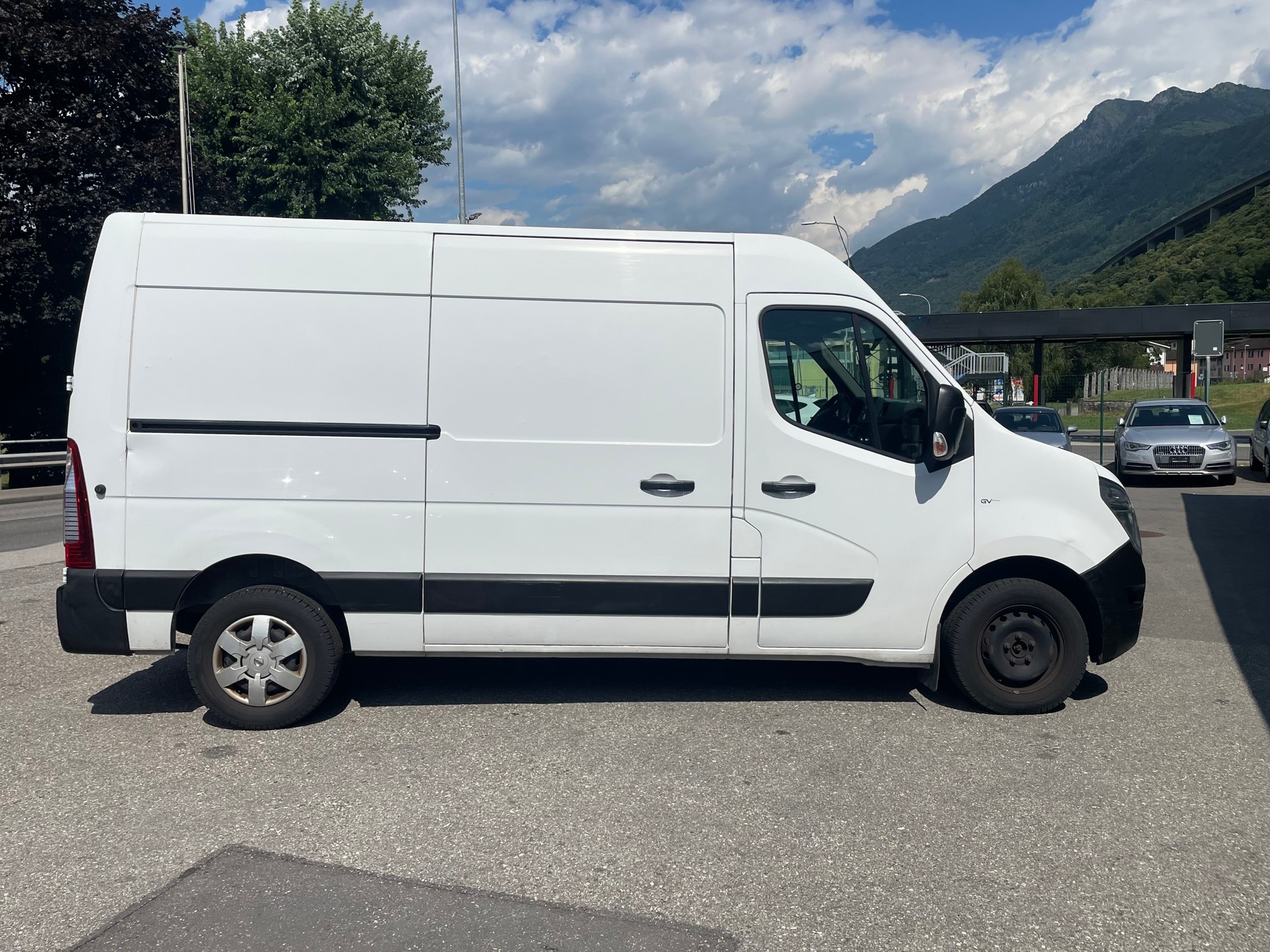 NISSAN NV400 F35.15 L2H2 FWD Comfort-image-8