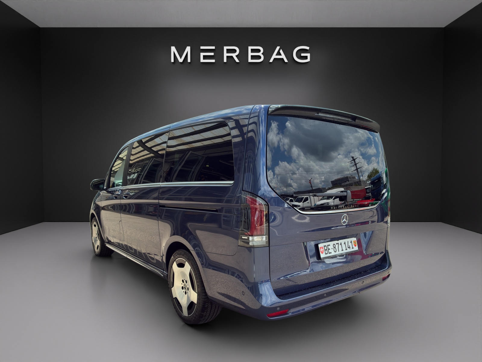 MERCEDES-BENZ V 300 d lang Exclusive 4Matic 9G-Tronic-image-3