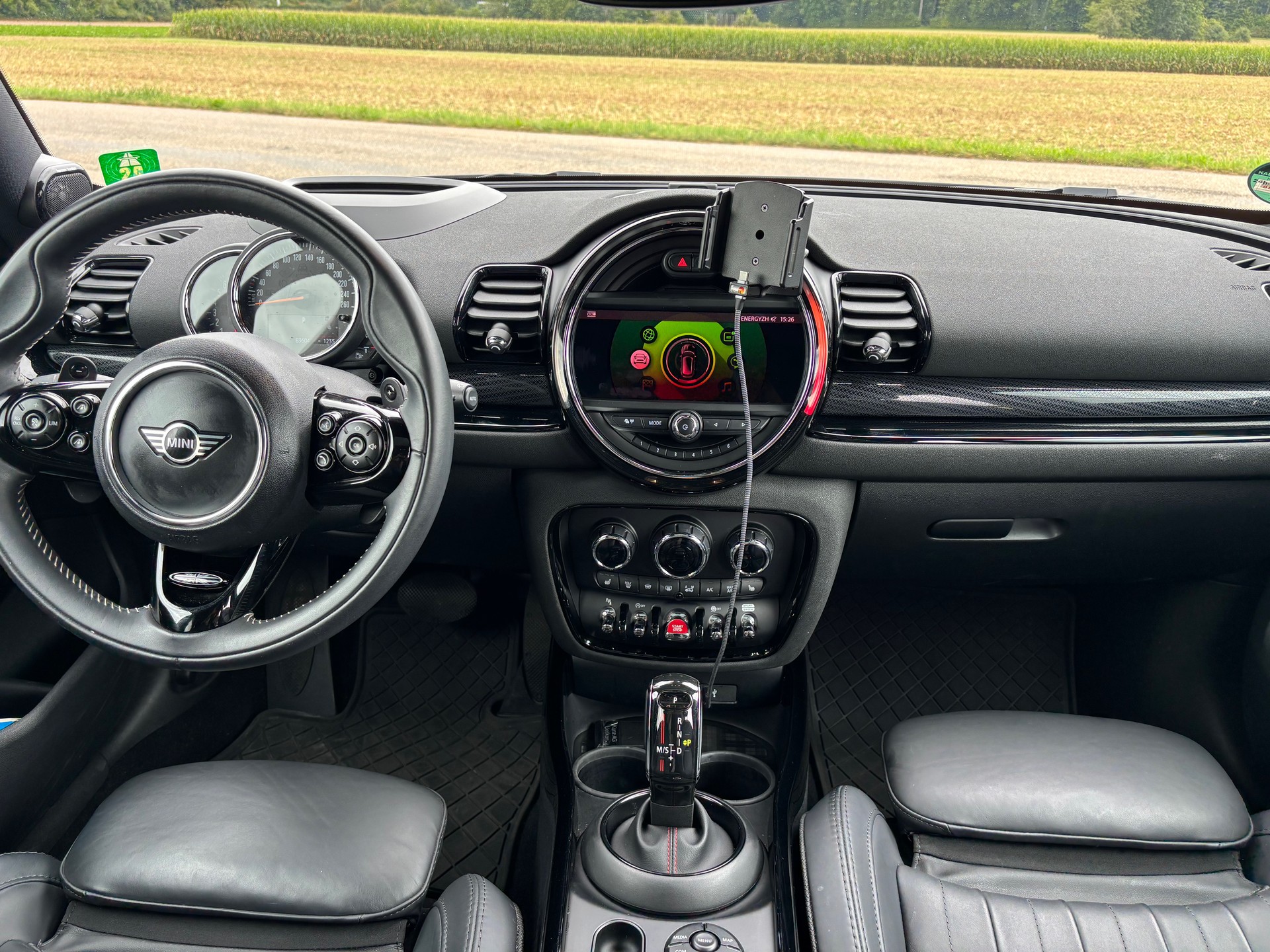 MINI Clubman Cooper S ALL4 Steptronic-image-14