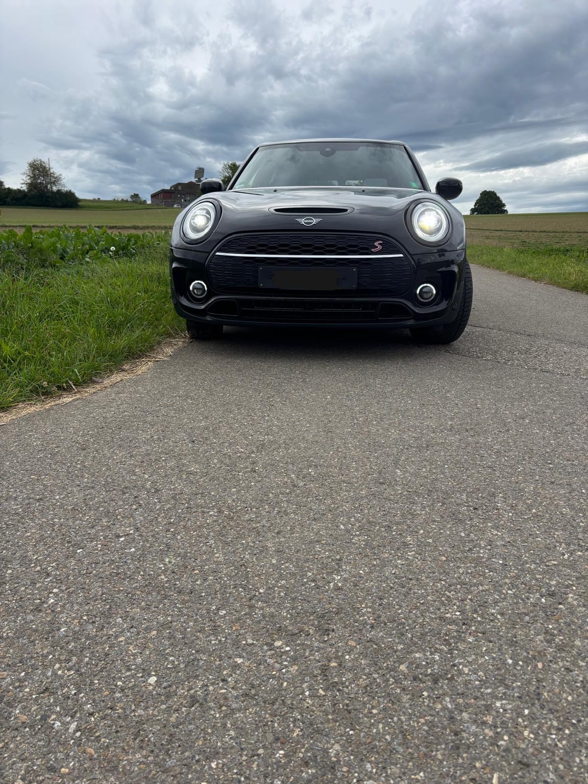 MINI Clubman Cooper S ALL4 Steptronic-image-1