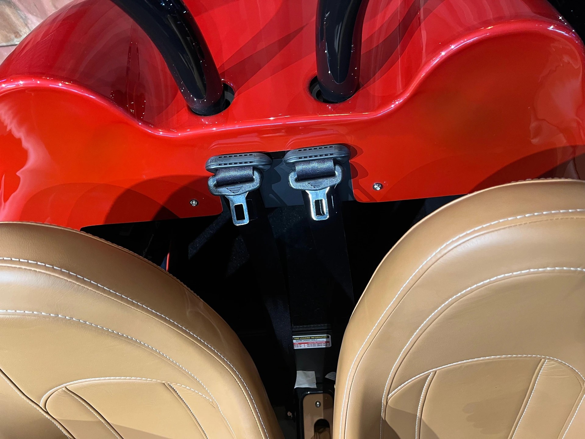 VANDERHALL Carmel GT-image-13