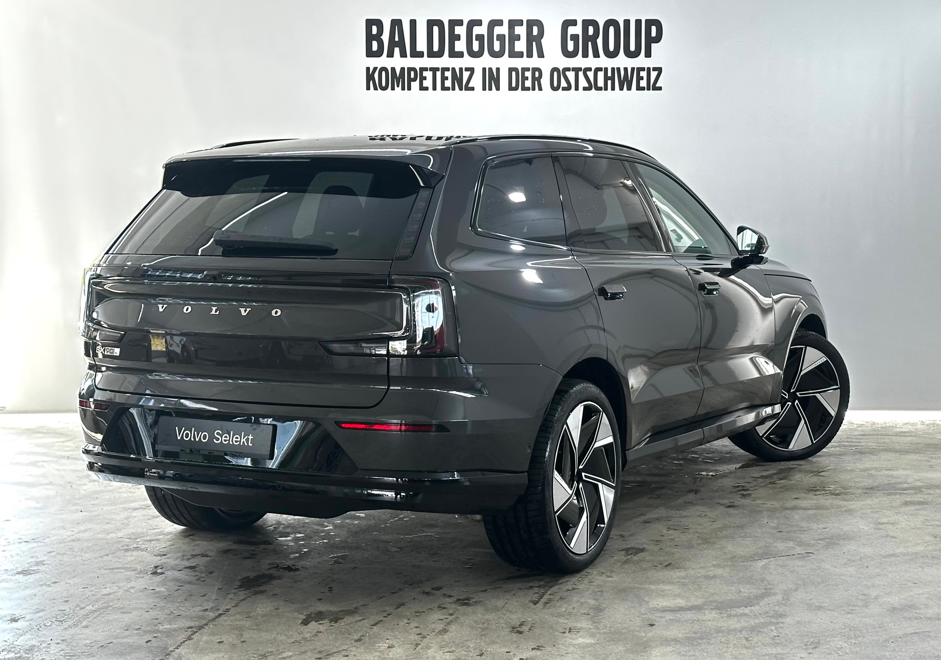 VOLVO EX 90 Twin Ultra AWD-showroom-element-2