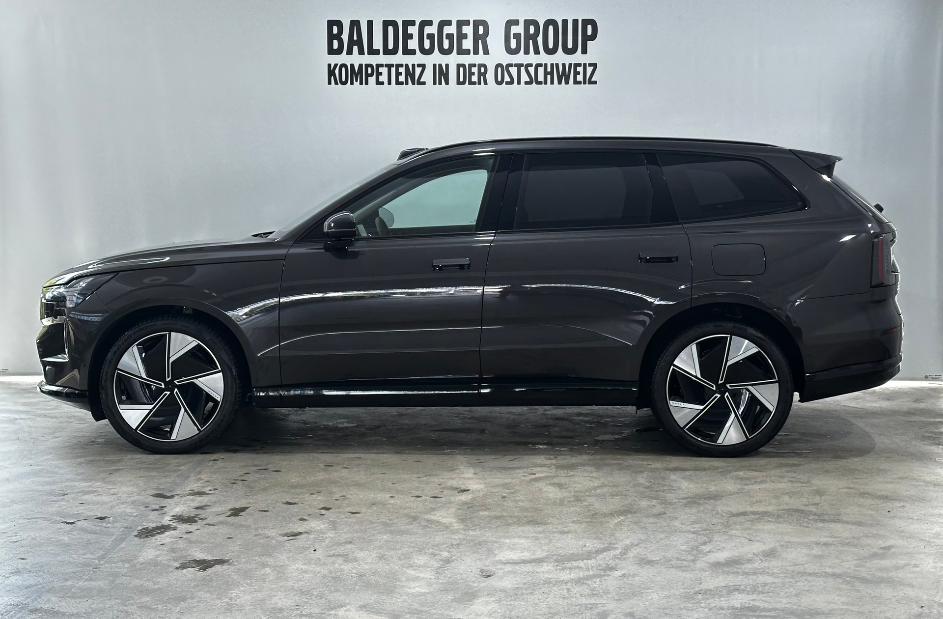 VOLVO EX 90 Twin Ultra AWD-showroom-element-1